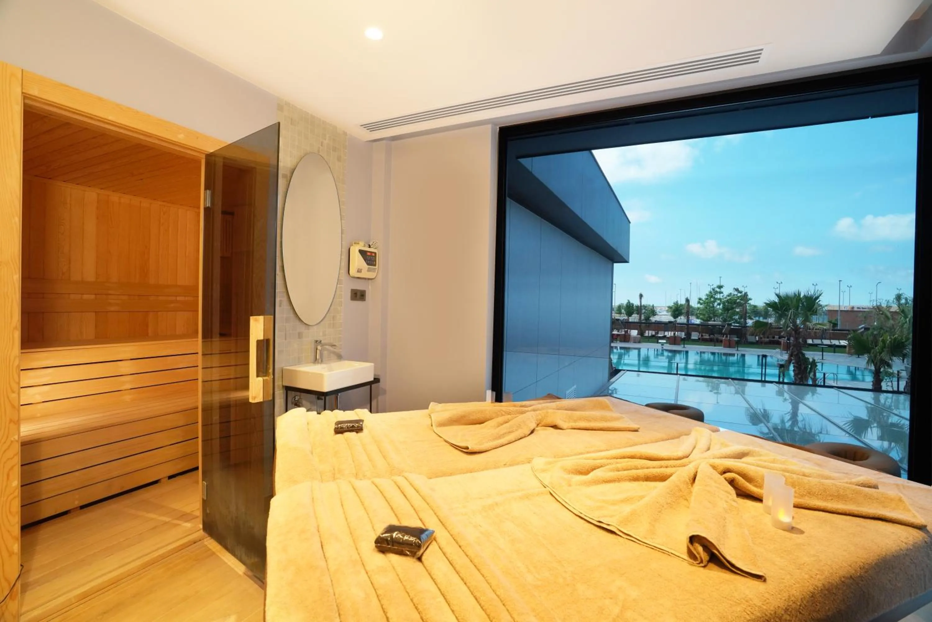 Massage, Bed in Sile Gonen Hotel