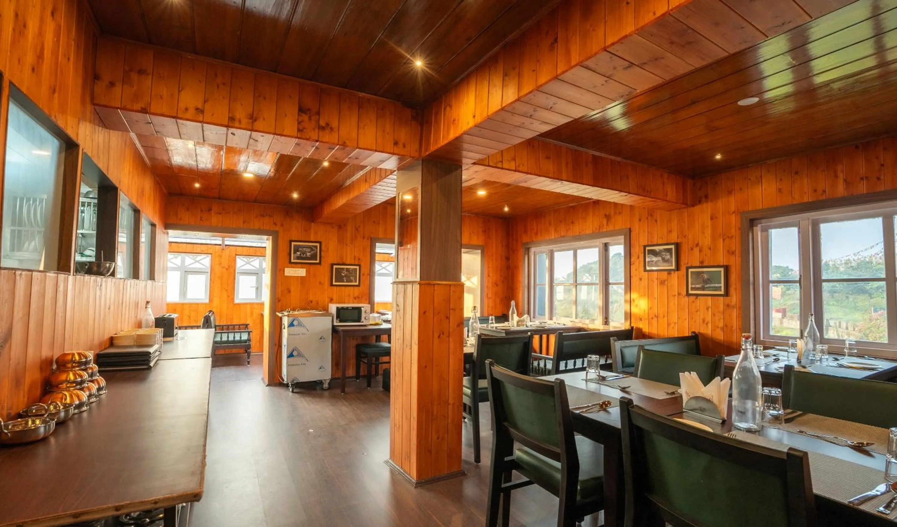 Restaurant/places to eat in Poshtel, Meghma , Sandakphu