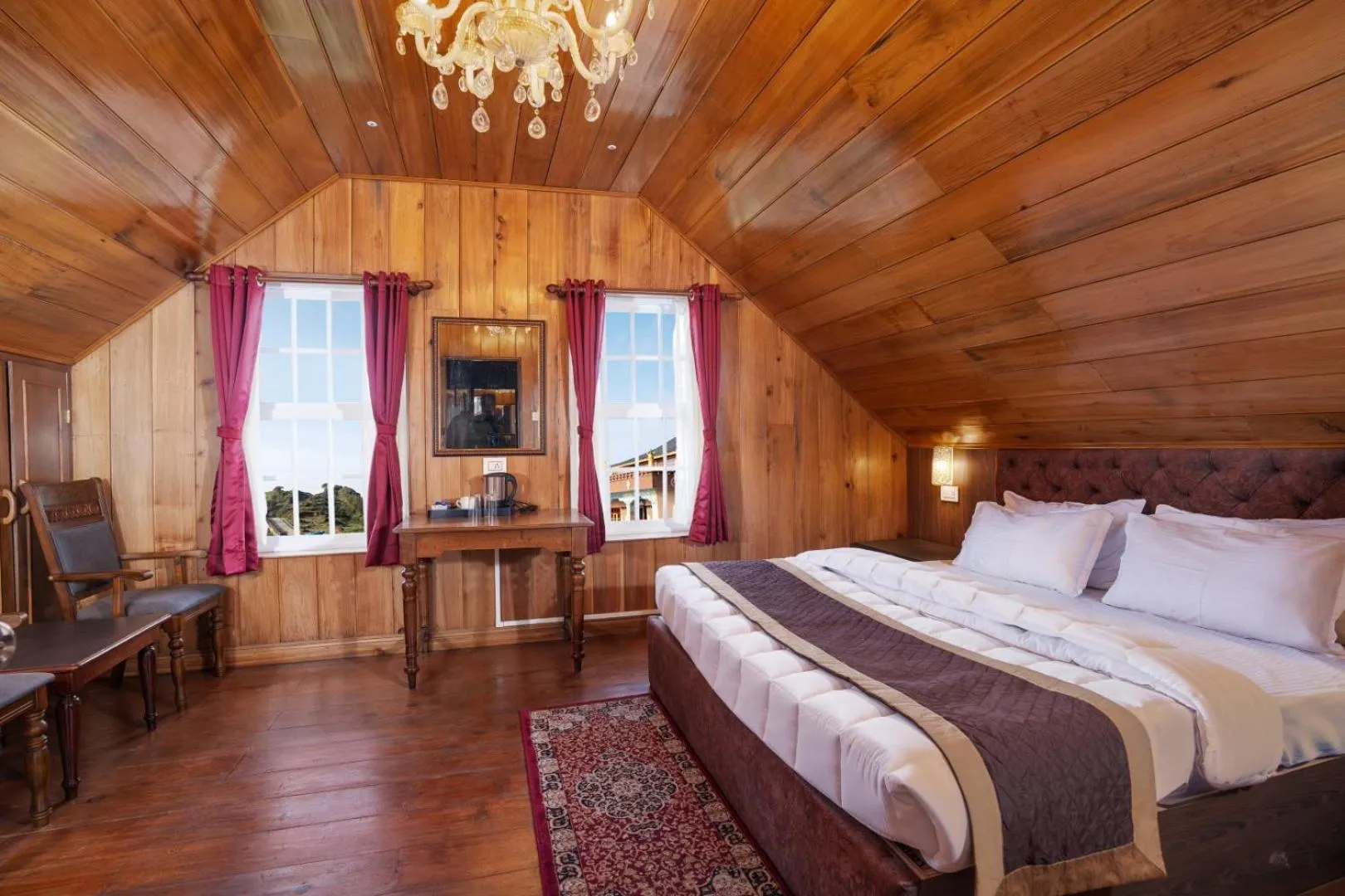 Guests, Bed in Poshtel, Meghma , Sandakphu