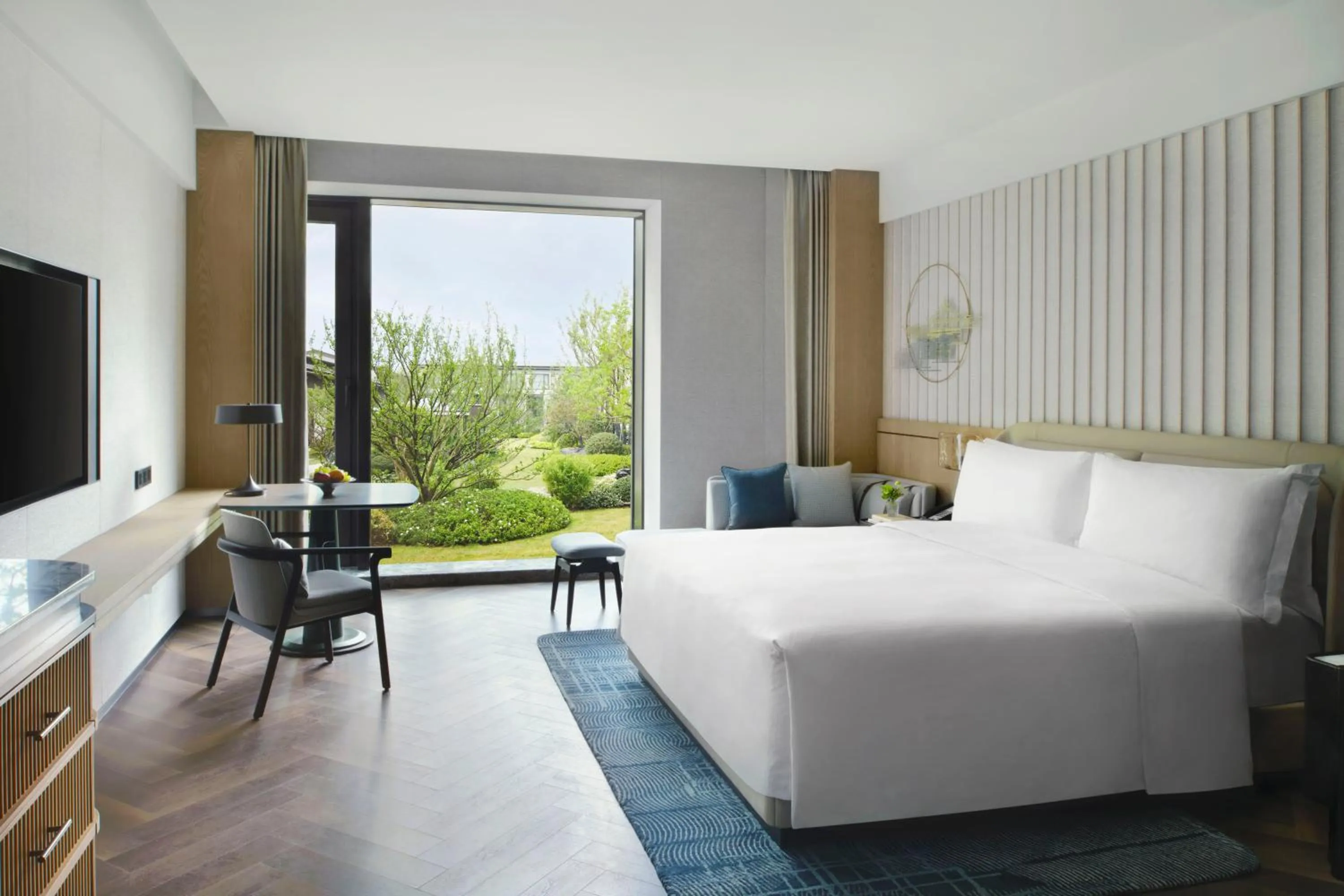 Photo of the whole room, Bed in Intercontinetal Xiangyang