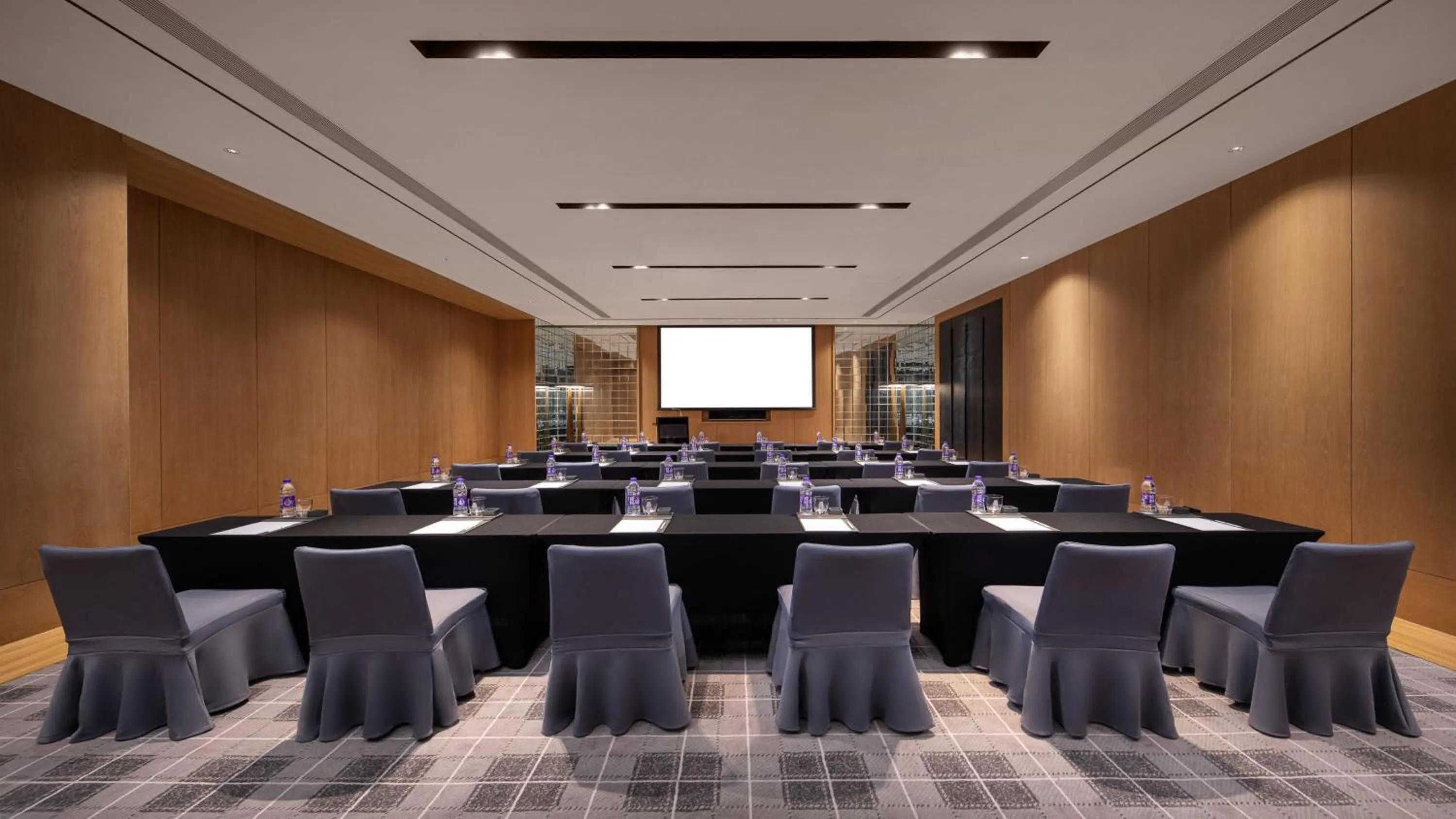 Meeting/conference room in InterContinental Chongli, an IHG Hotel