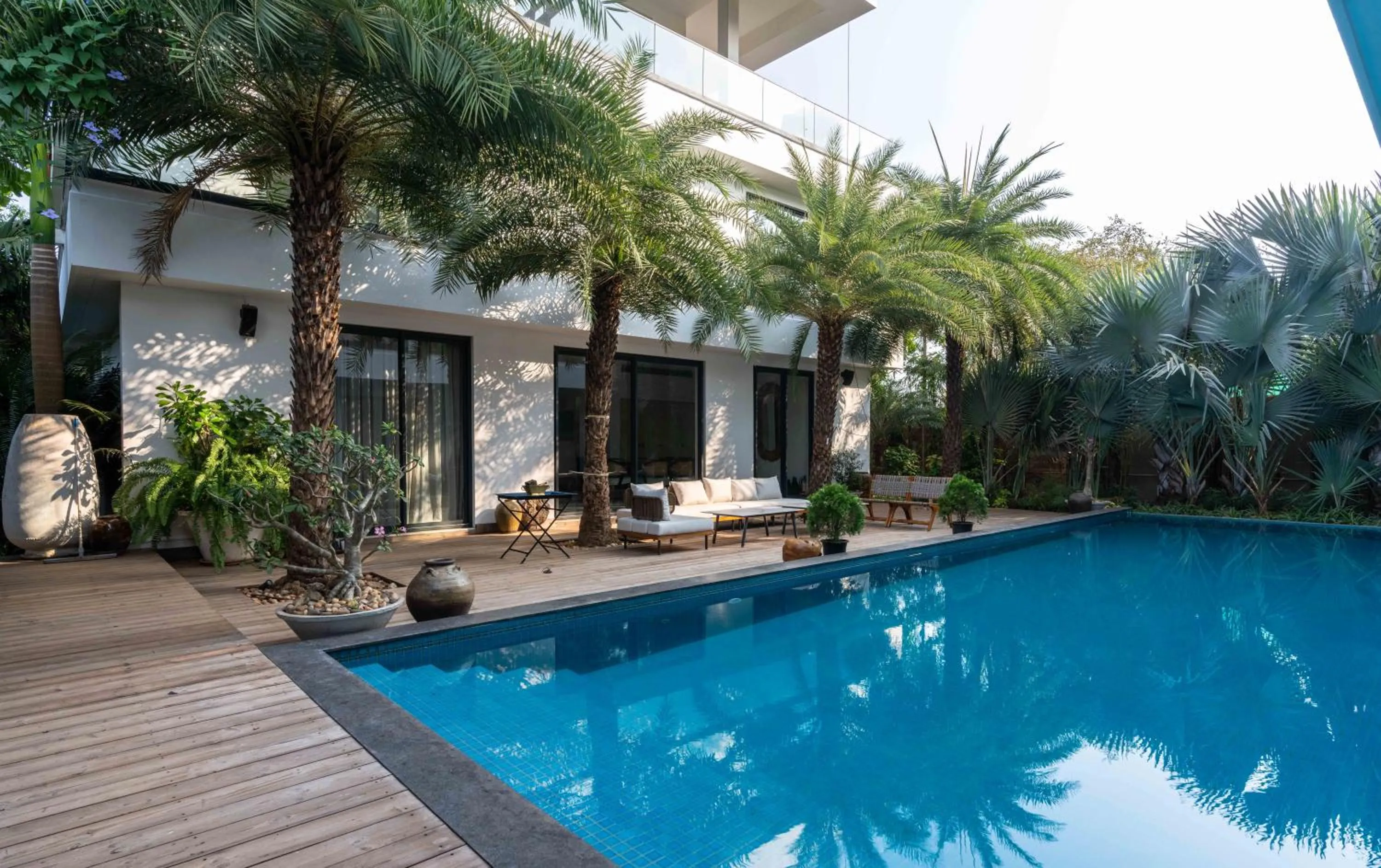 Property building in Amorzito by Solitaire Stays