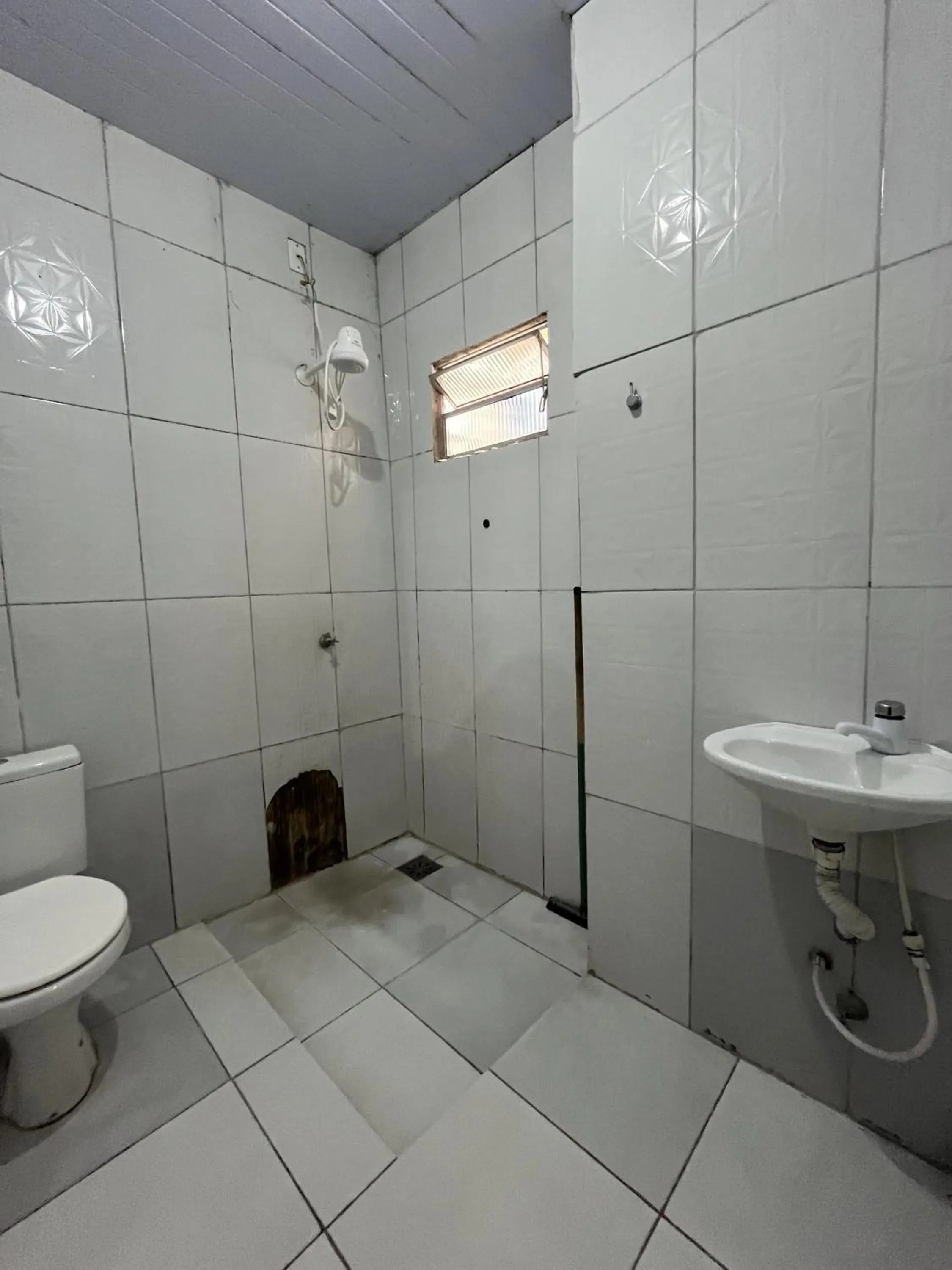 Bathroom in Pousada Aloha Santos