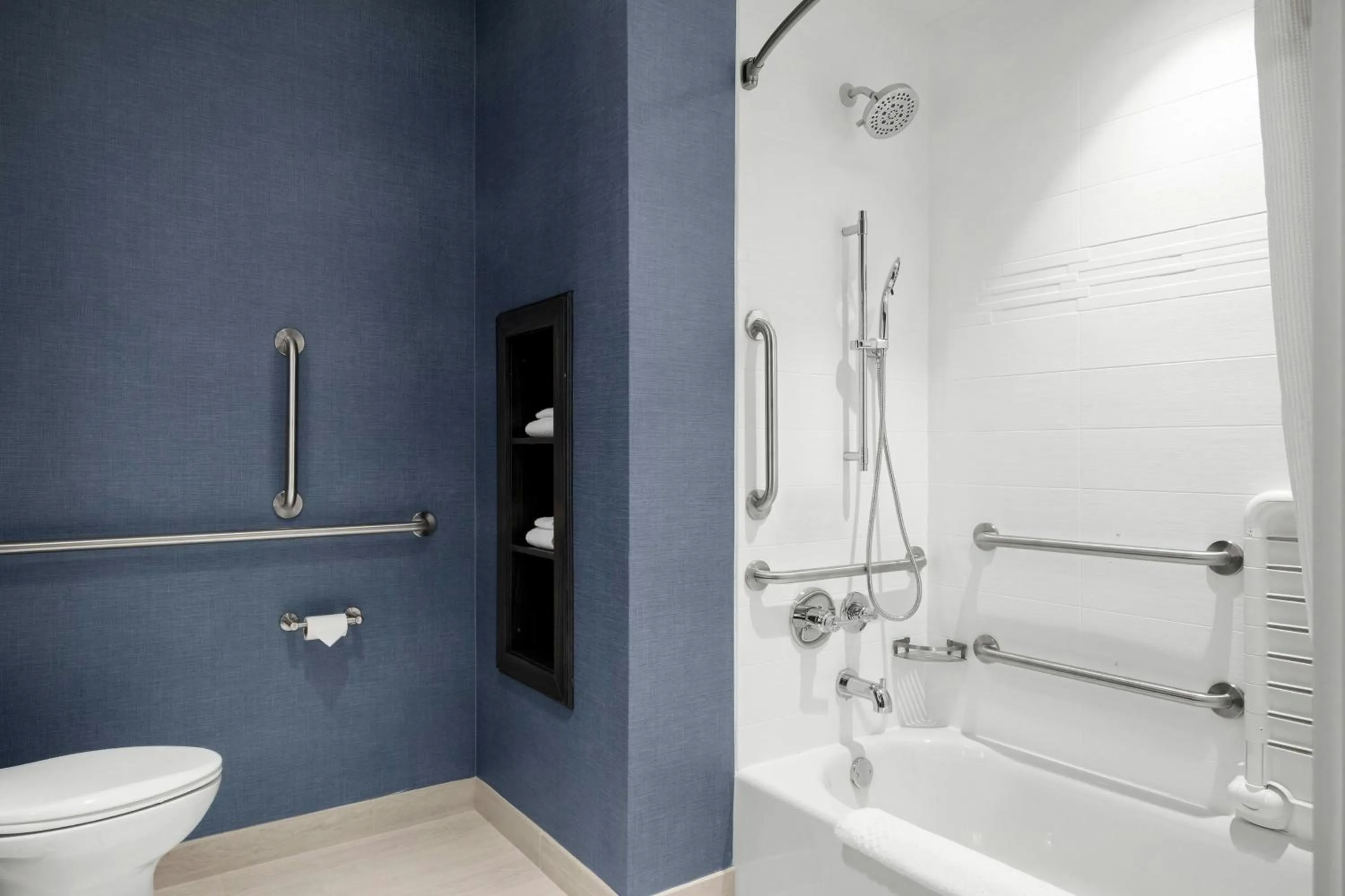 Bathroom in Residence Inn by Marriott Indianapolis Noblesville