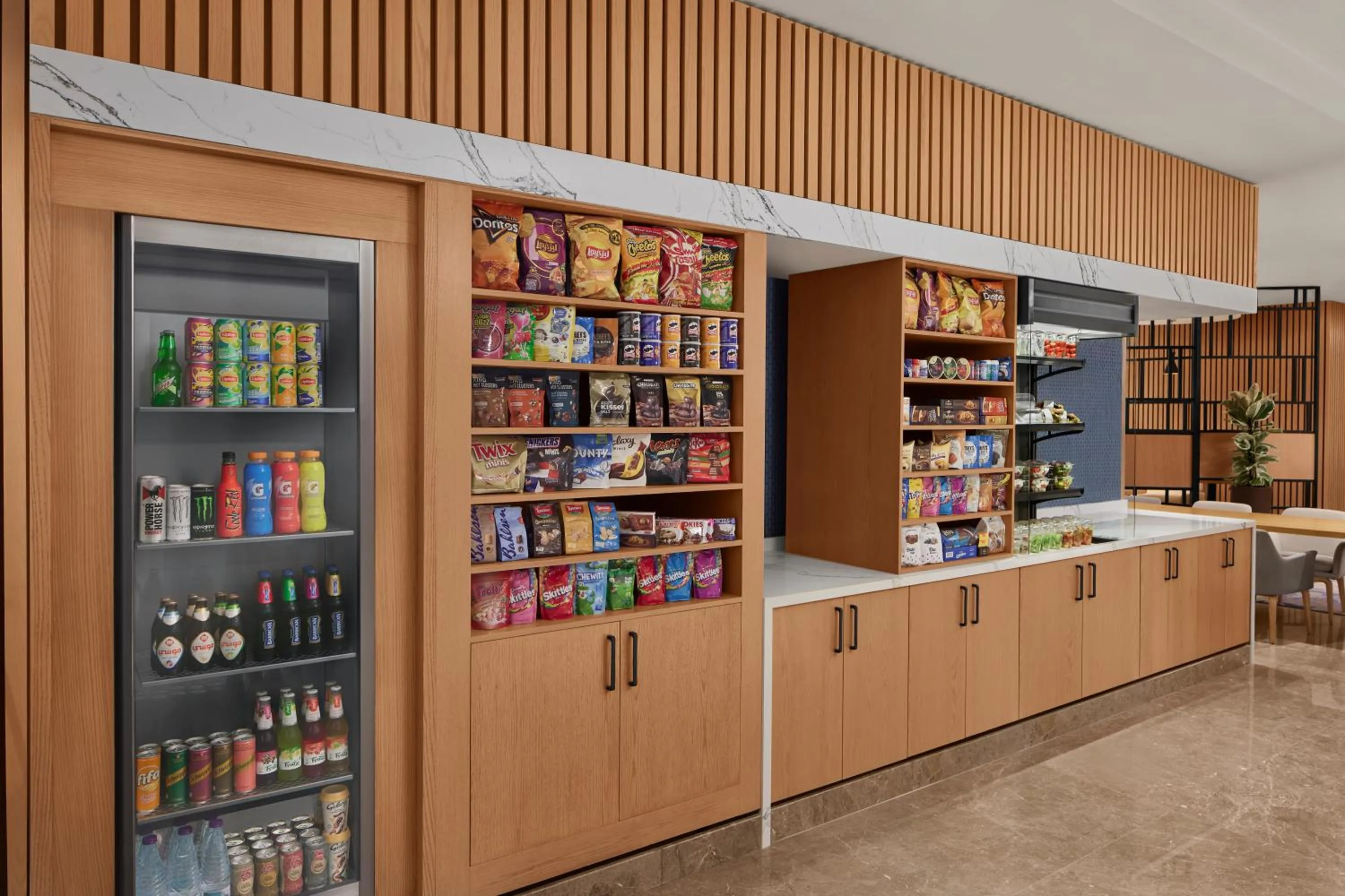 Supermarket/grocery shop in Courtyard by Marriott Makkah