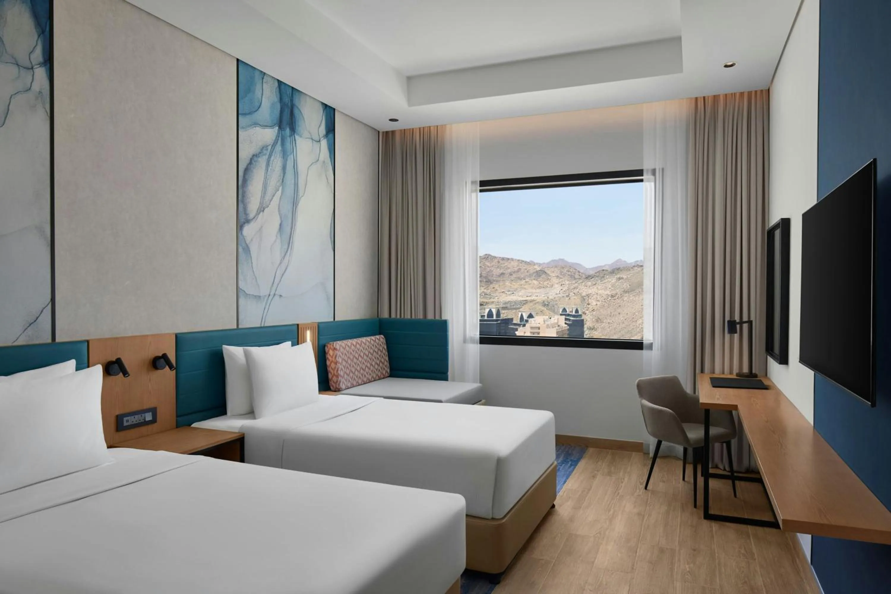 Photo of the whole room, Bed in Courtyard by Marriott Makkah