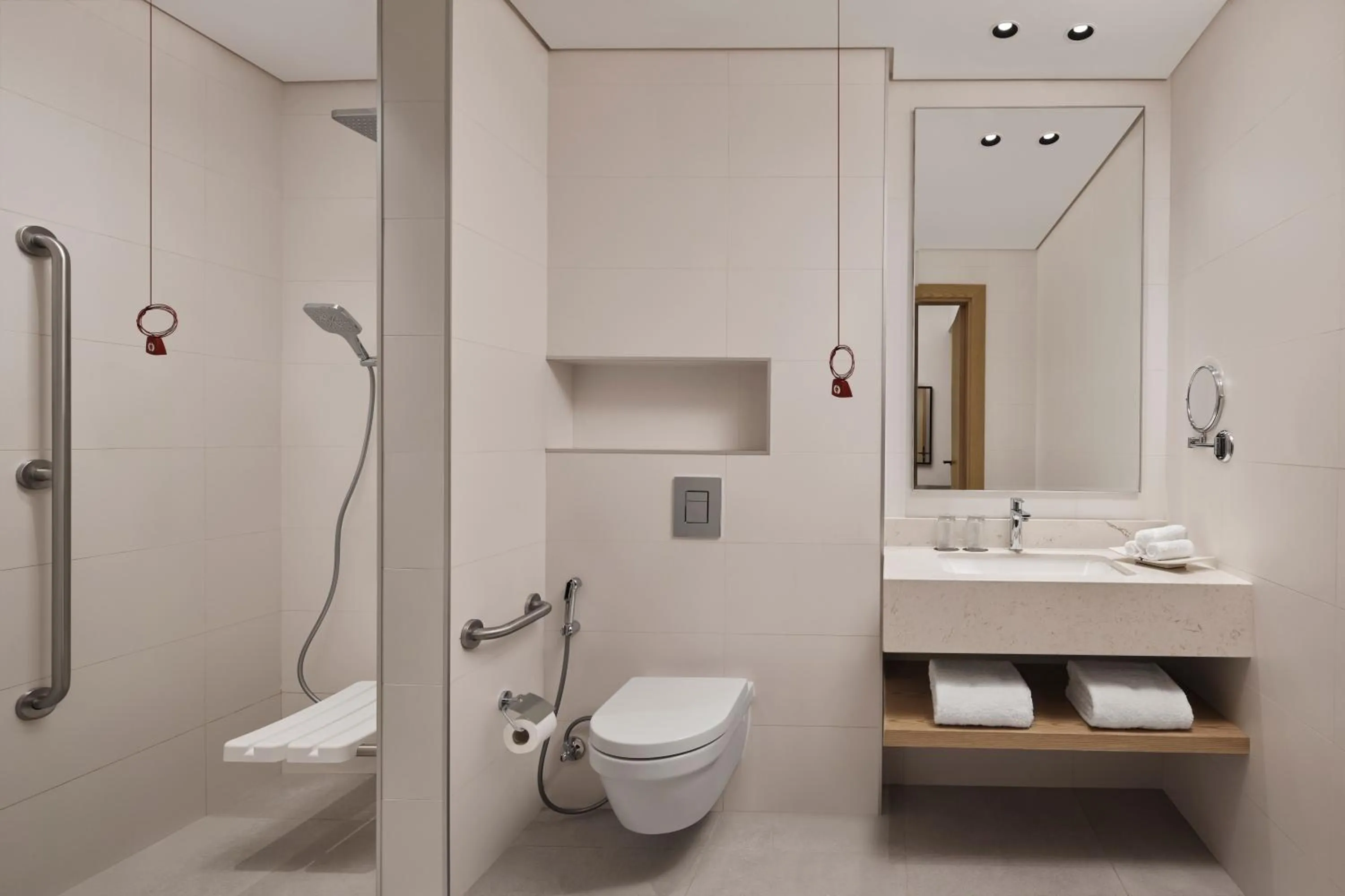 Toilet in Courtyard by Marriott Makkah