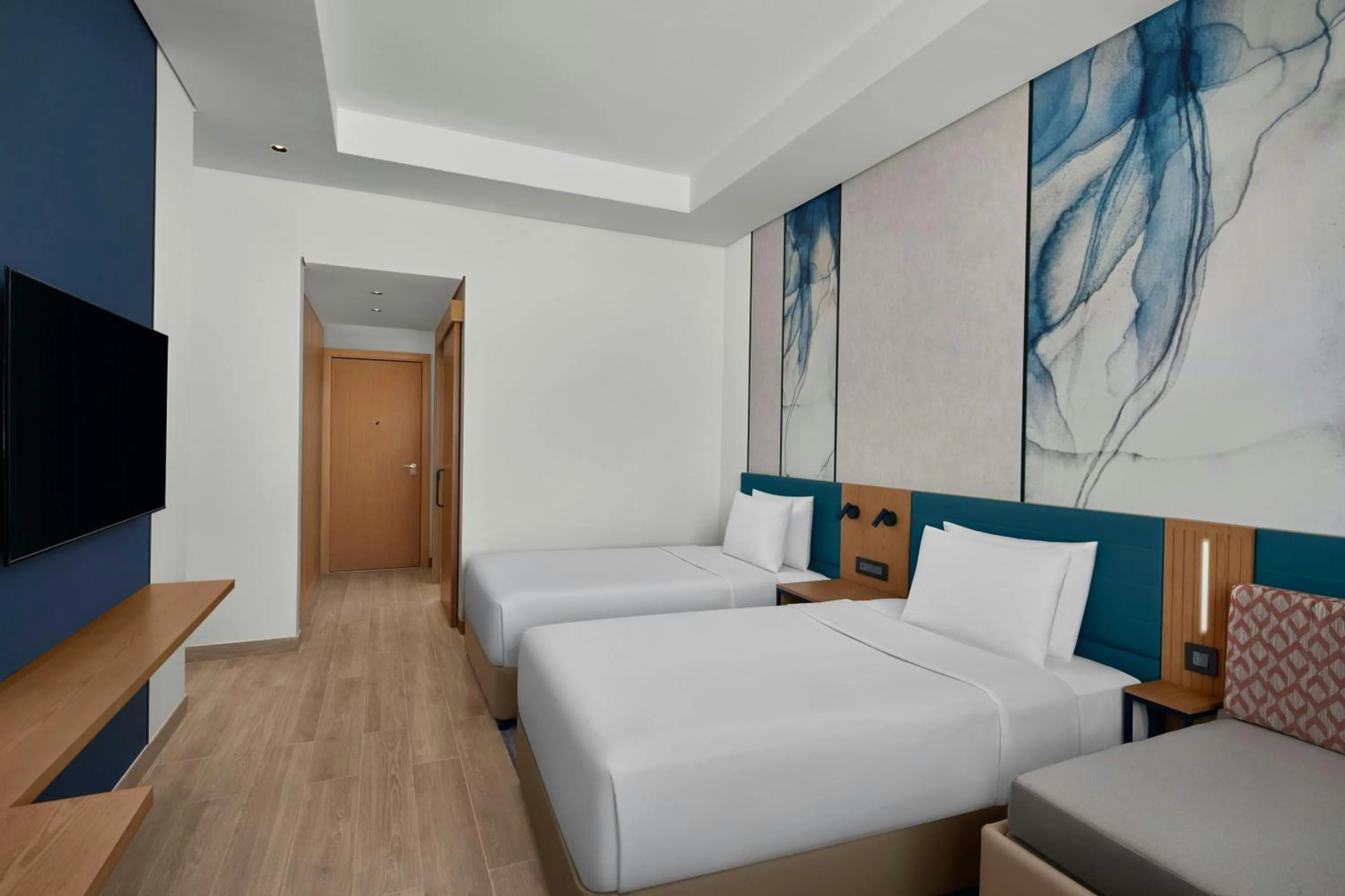 Photo of the whole room, Bed in Courtyard by Marriott Makkah