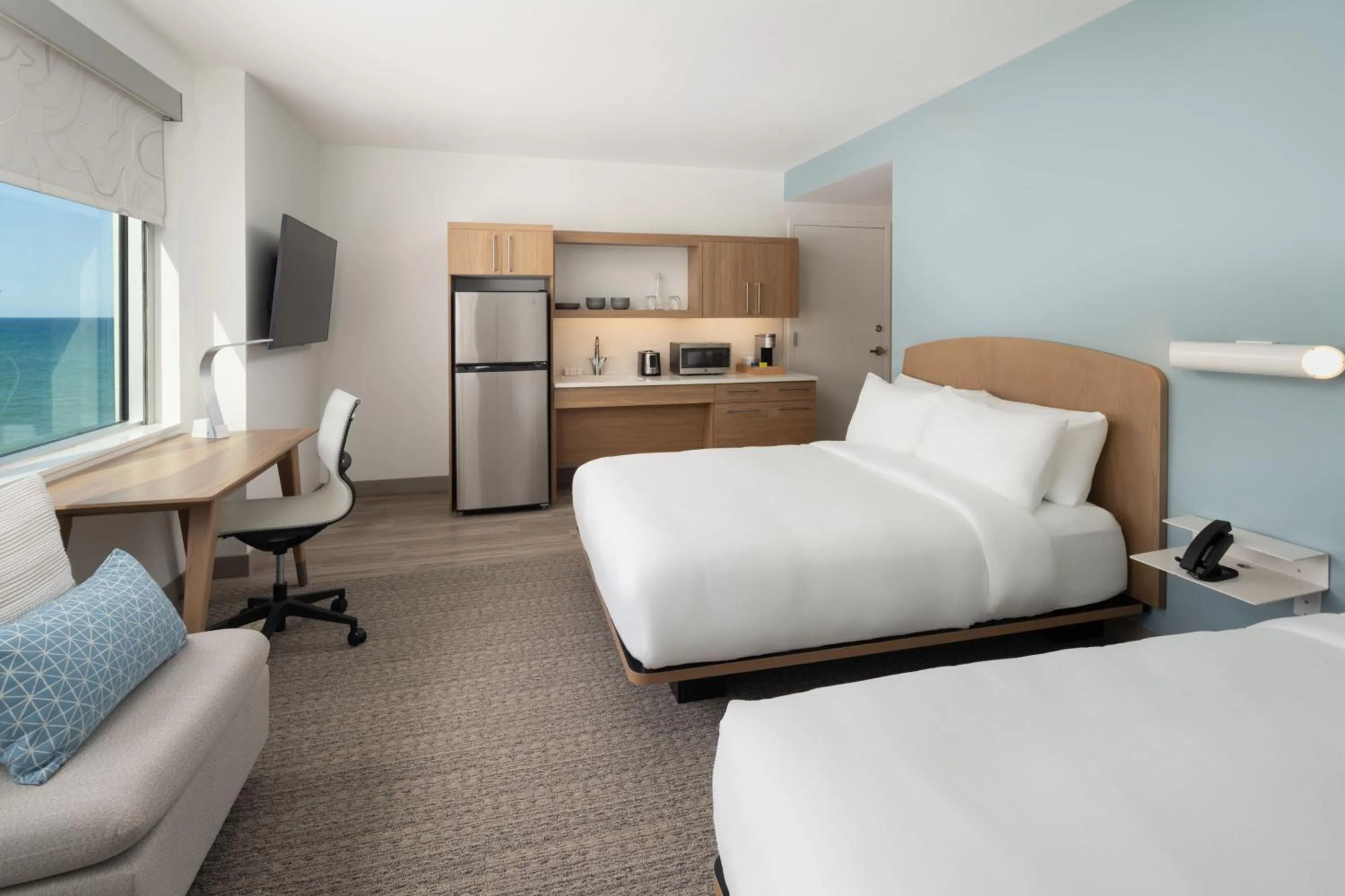 Photo of the whole room, Bed in Element Melbourne Oceanfront