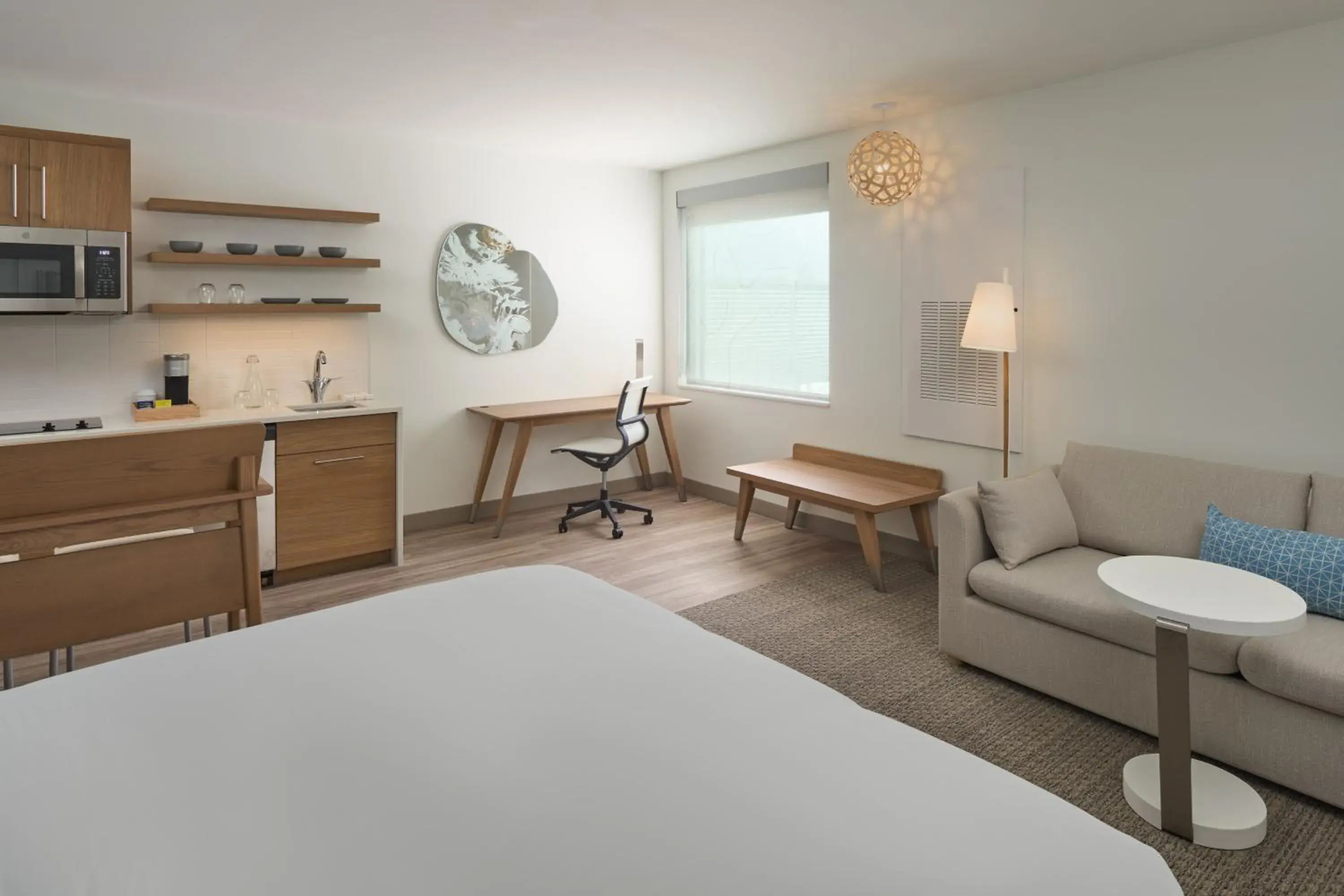 Standard King Room with Ocean View in Element Melbourne Oceanfront Standard King Room with Ocean View in Element Melbourne Oceanfront