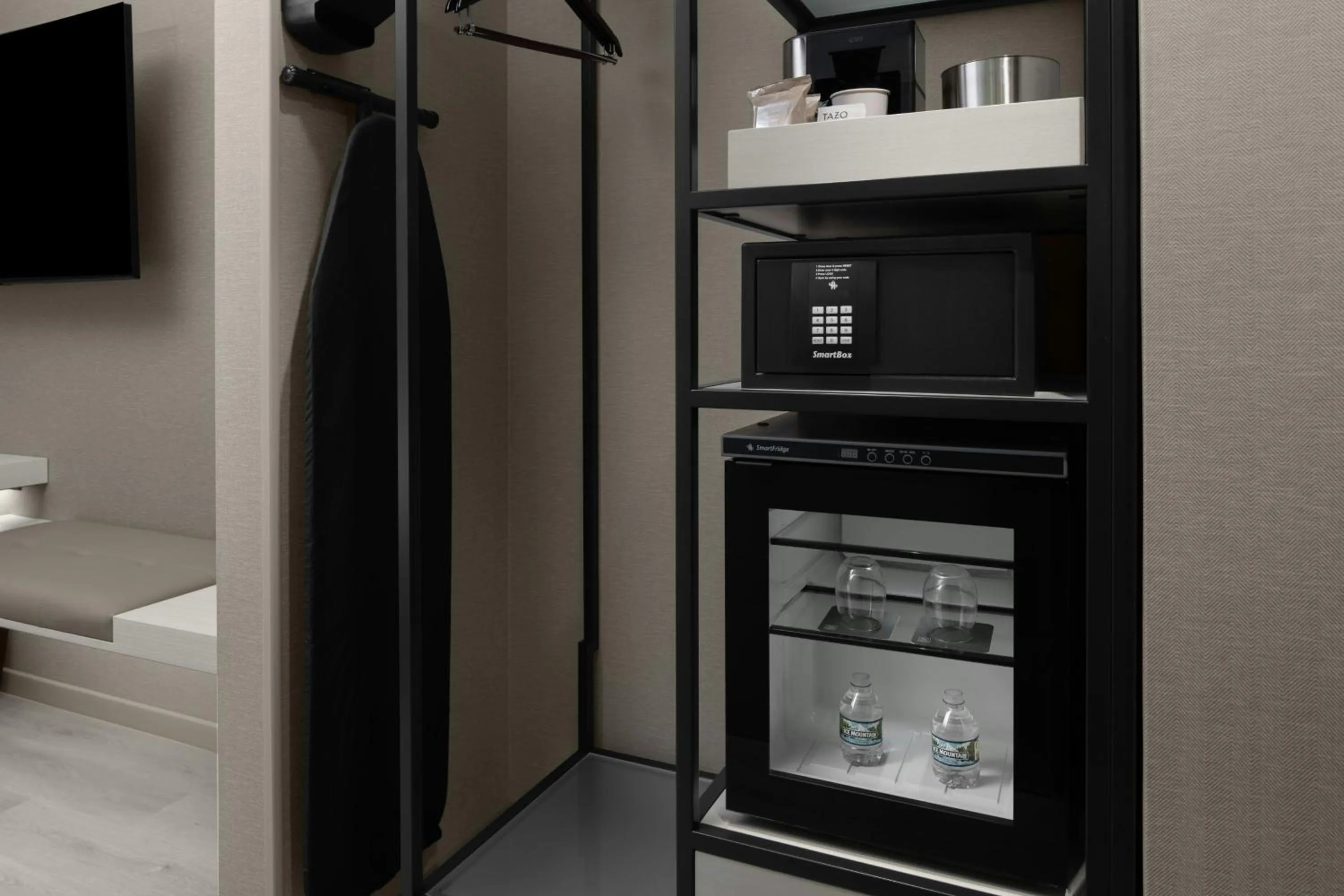 Photo of the whole room in AC Hotel by Marriott St. Louis Clayton