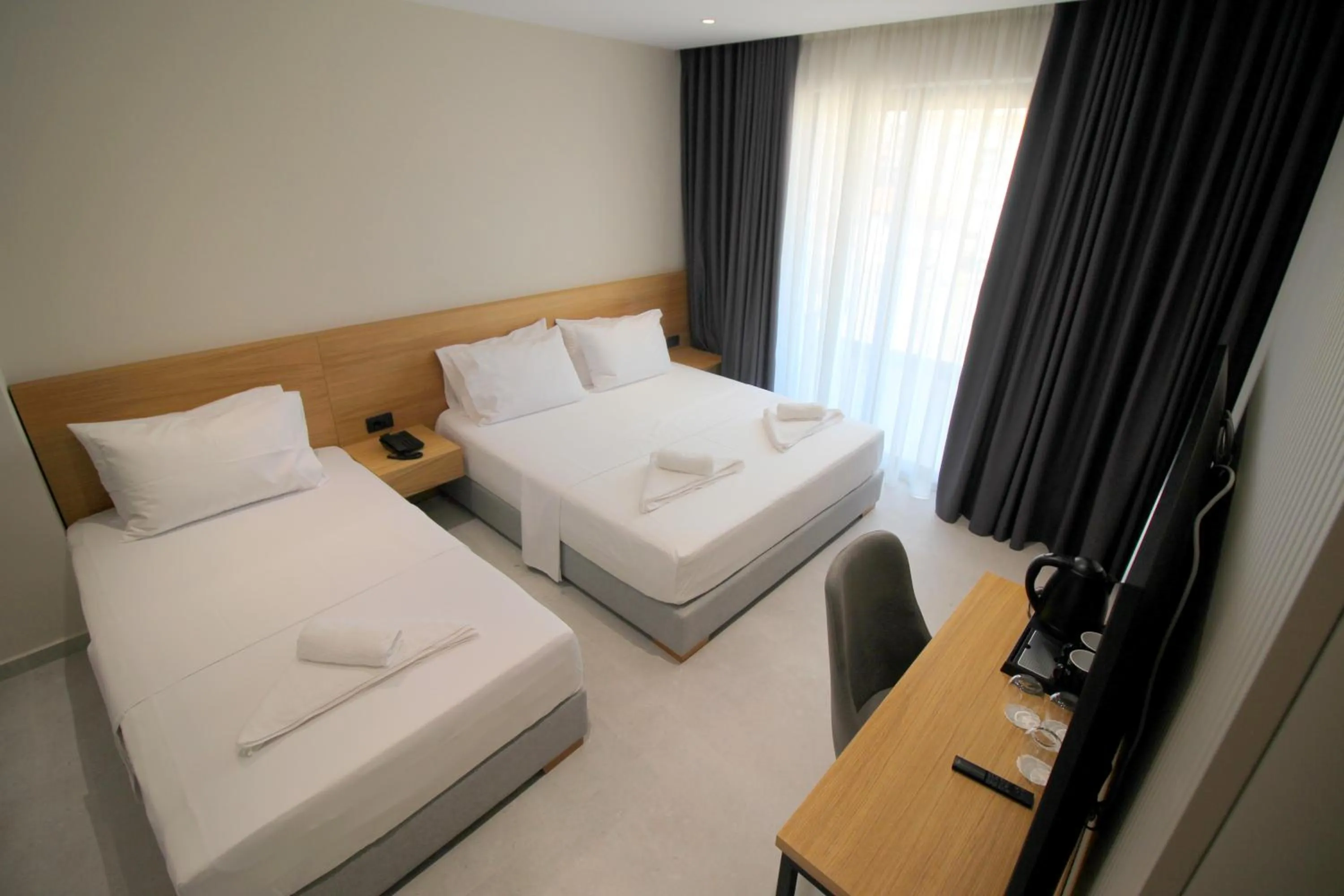 Bedroom, Bed in Niklas Boutique Hotel