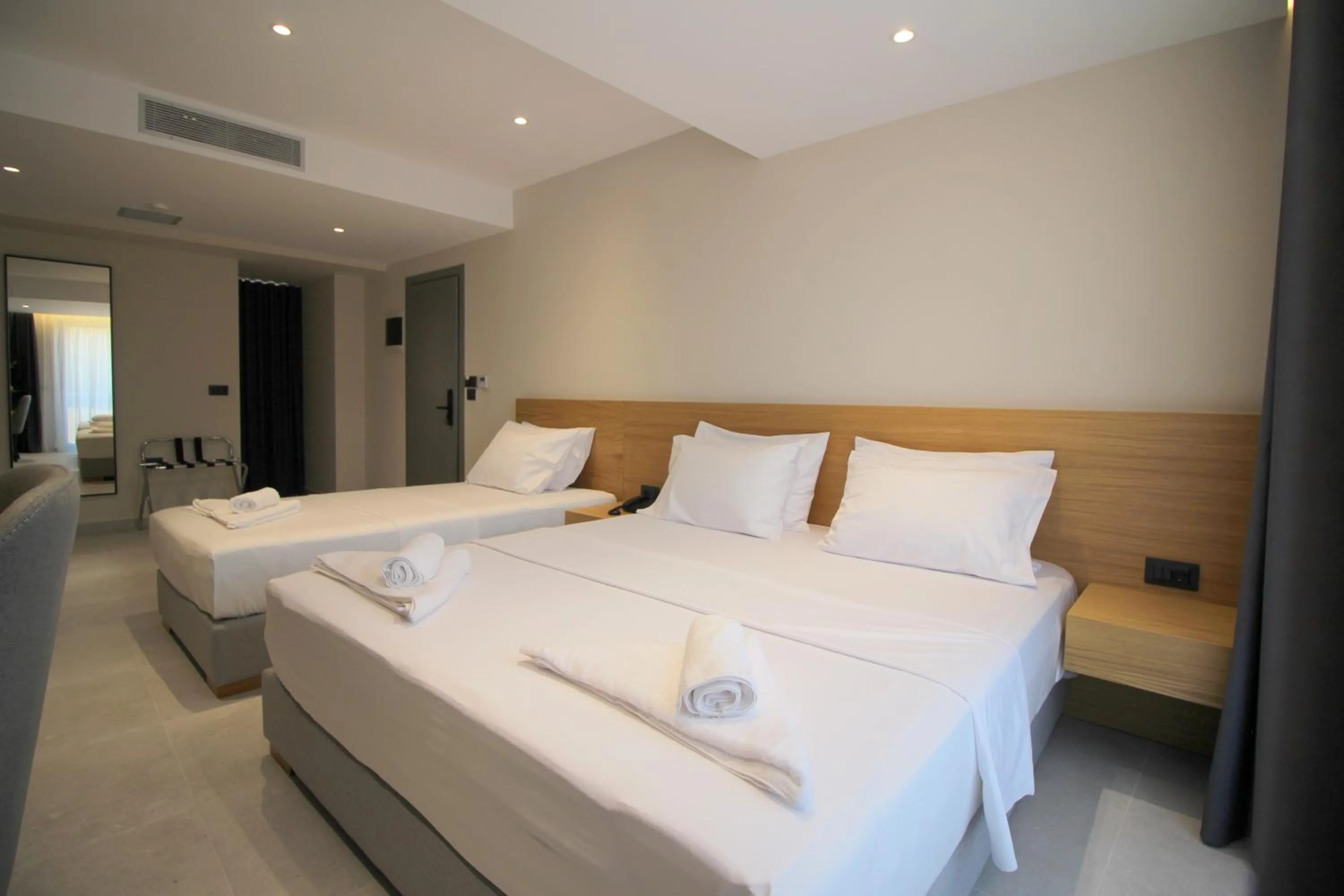 Bedroom, Bed in Niklas Boutique Hotel