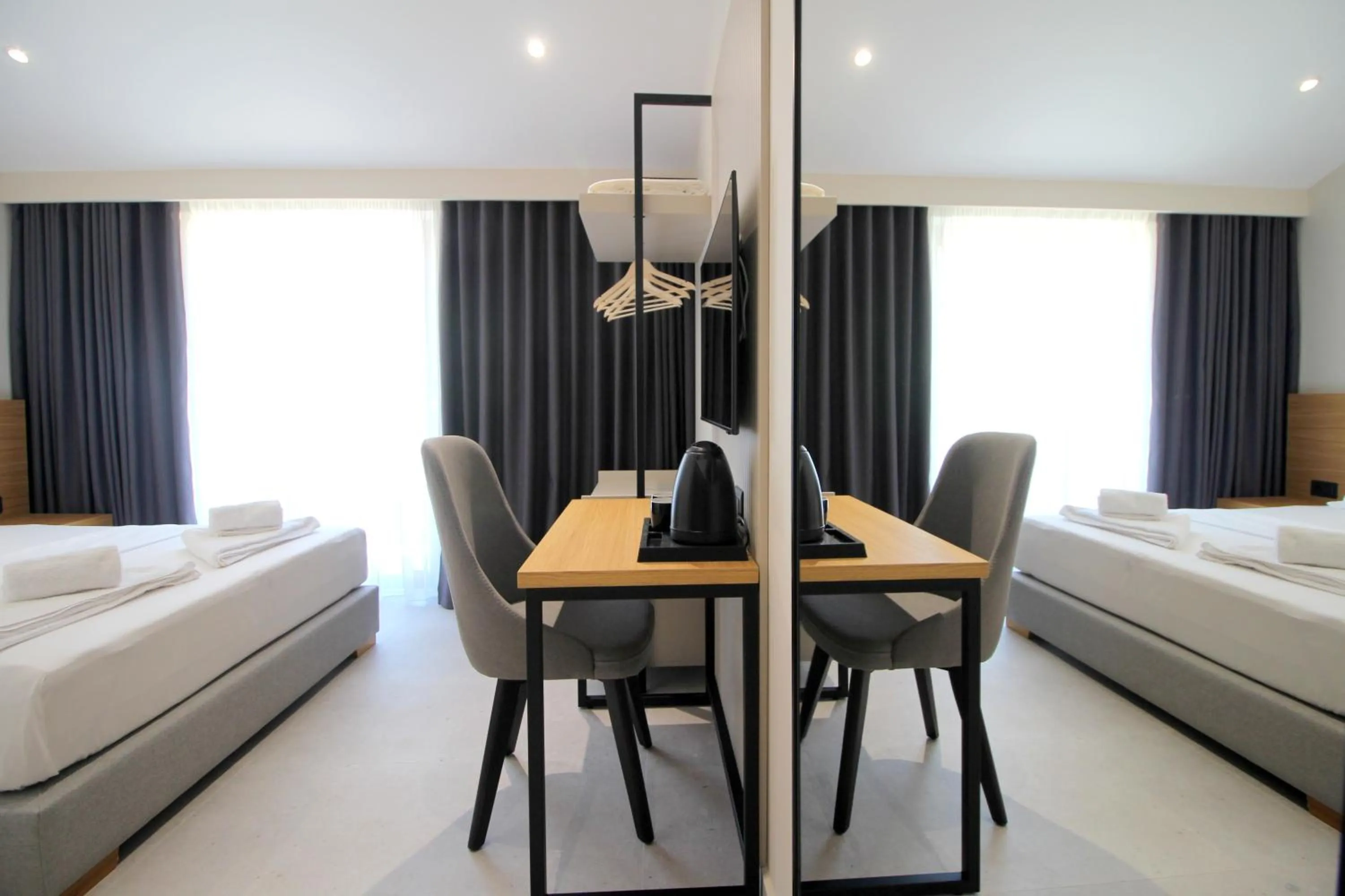 Bedroom, Bed in Niklas Boutique Hotel