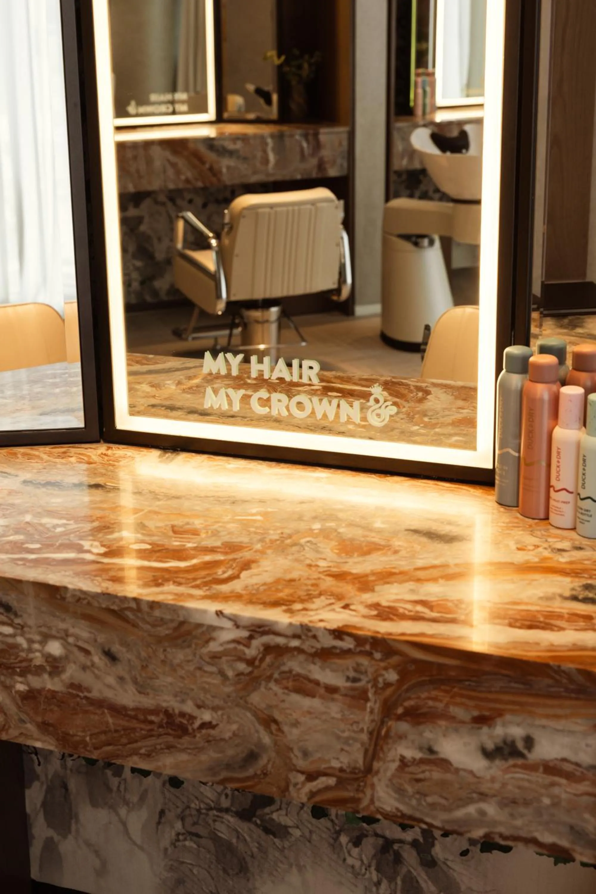 hair dresser in Rosewood Doha