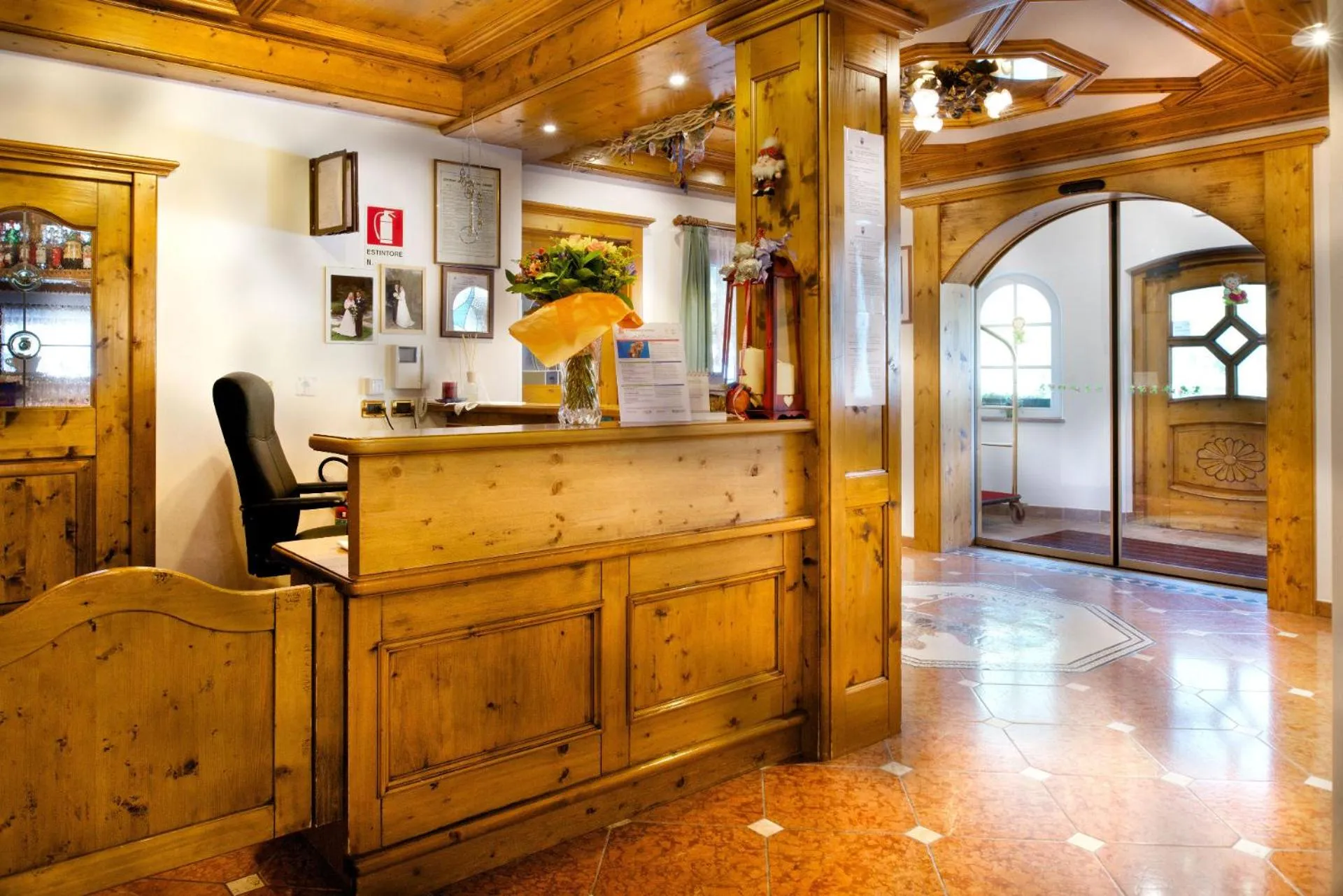 Restaurant/places to eat in EL CIASEL