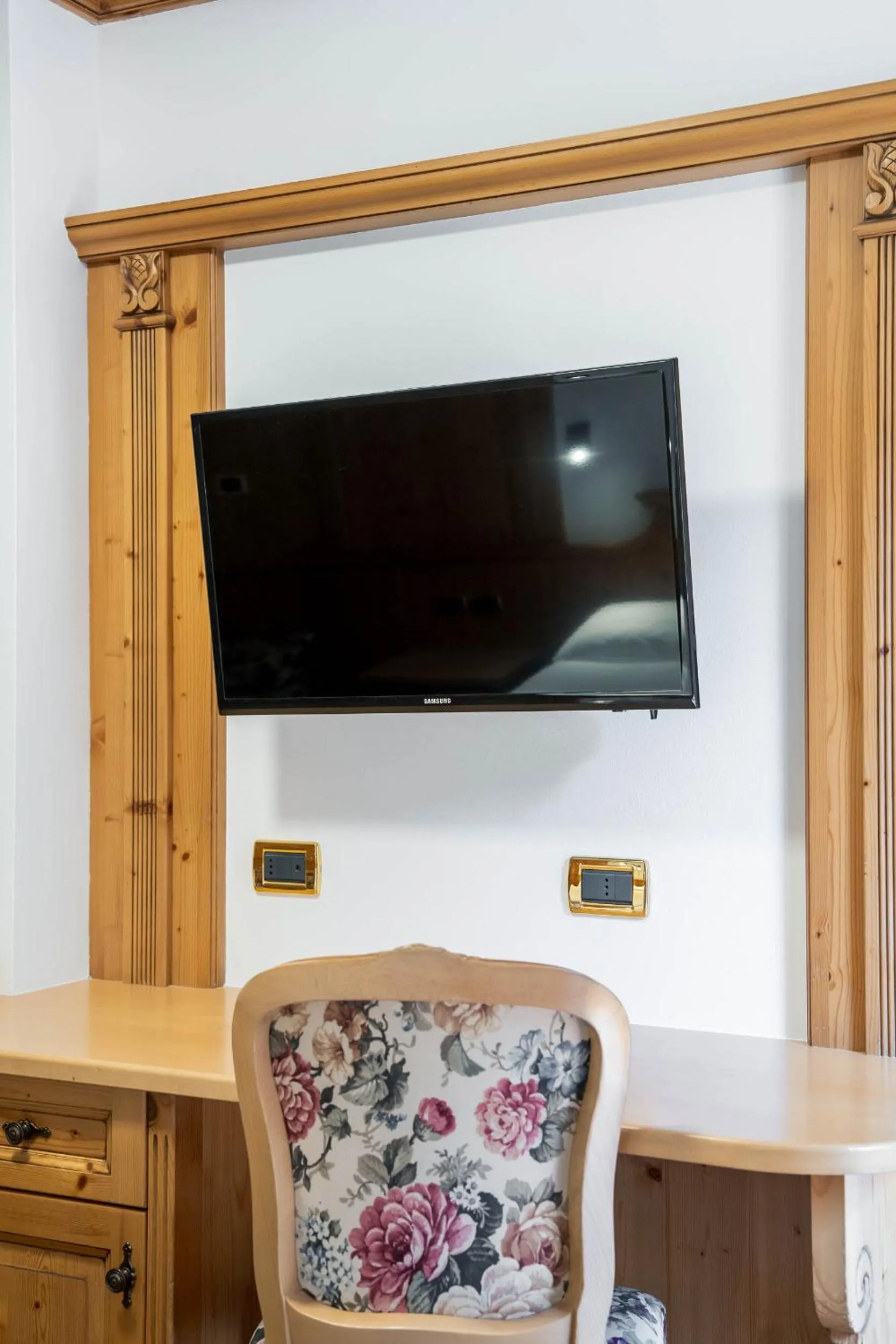 TV and multimedia in EL CIASEL