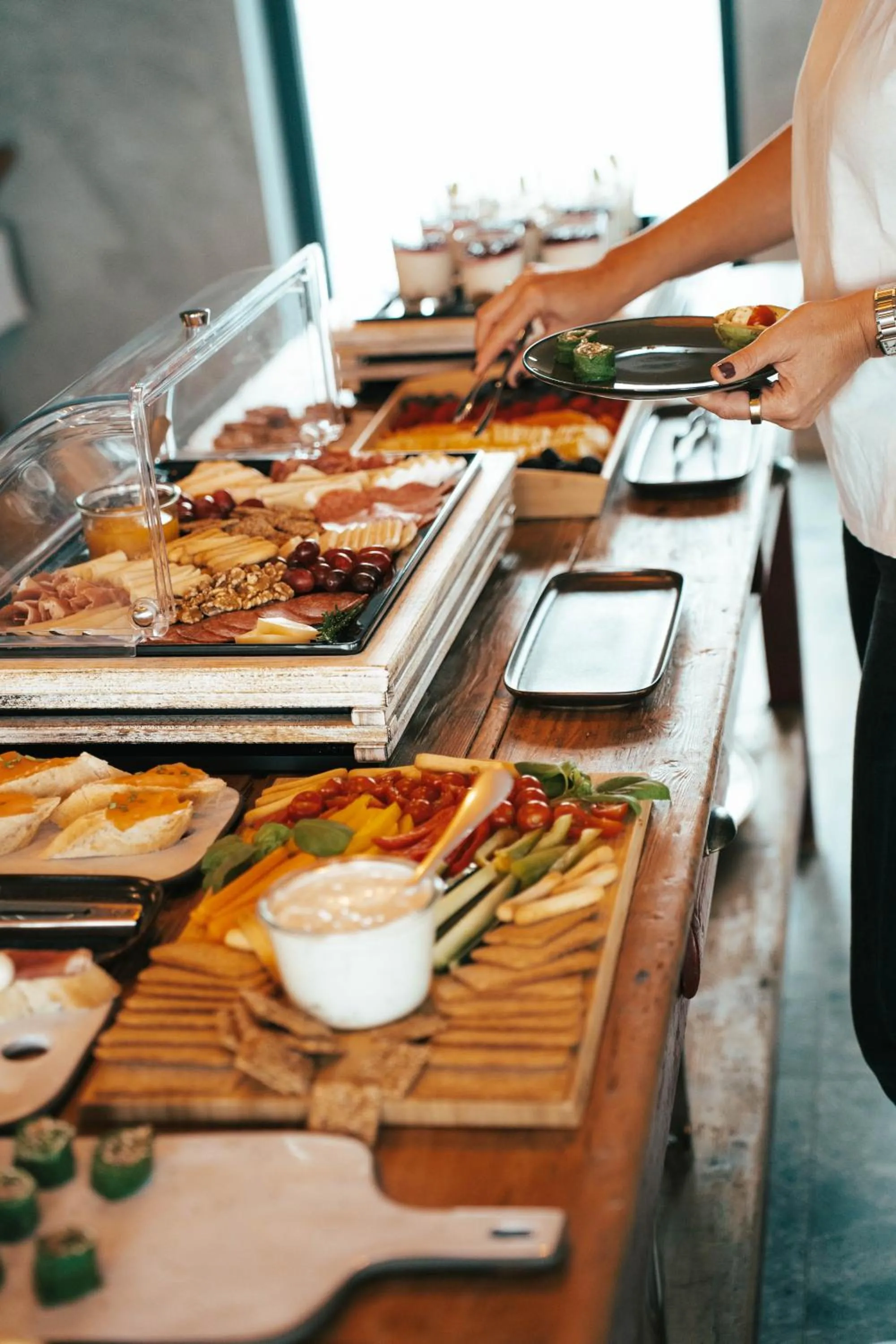 Restaurant/places to eat in Santa Cruz - Movement & Nature House