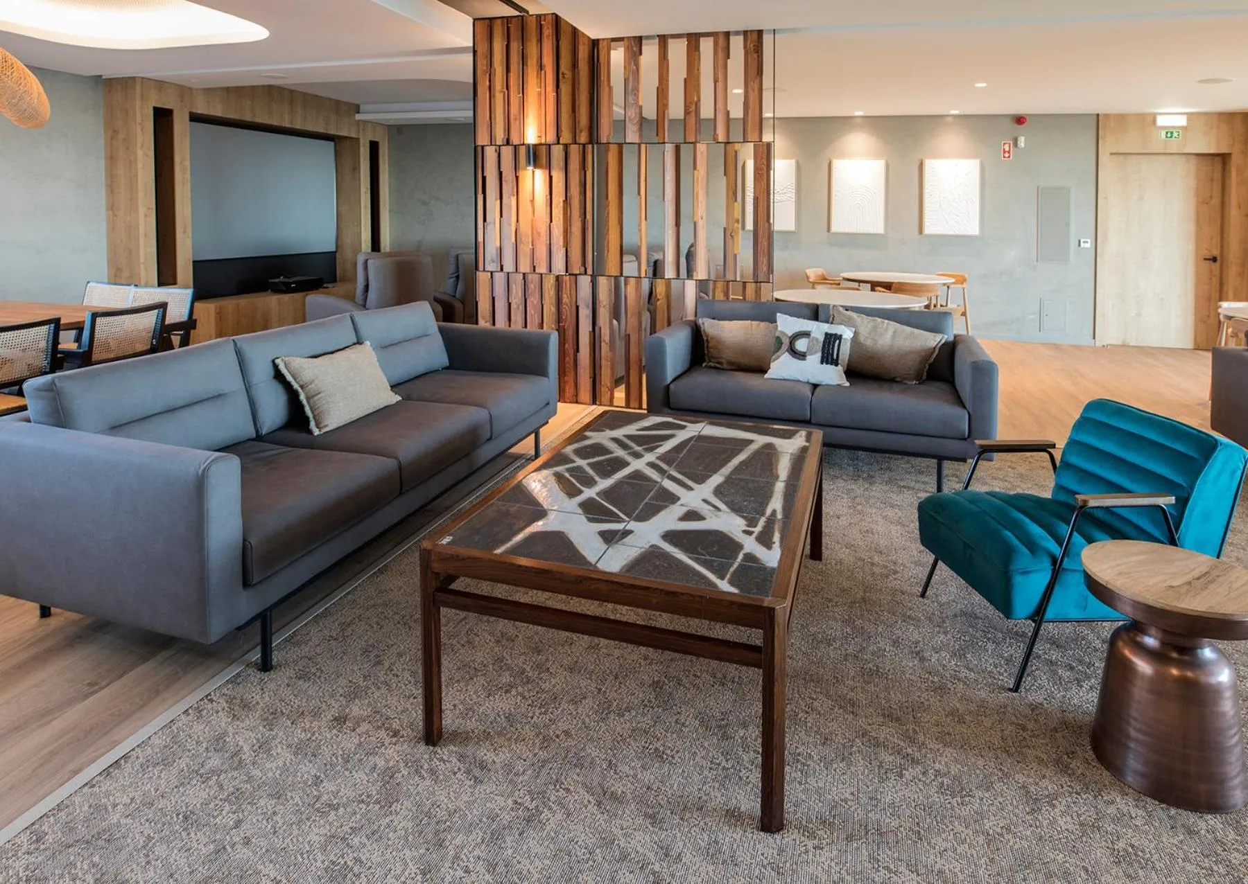 Living room in Santa Cruz - Movement & Nature House