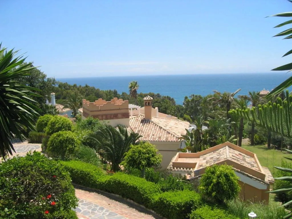 Garden in La Perla de Torrenueva