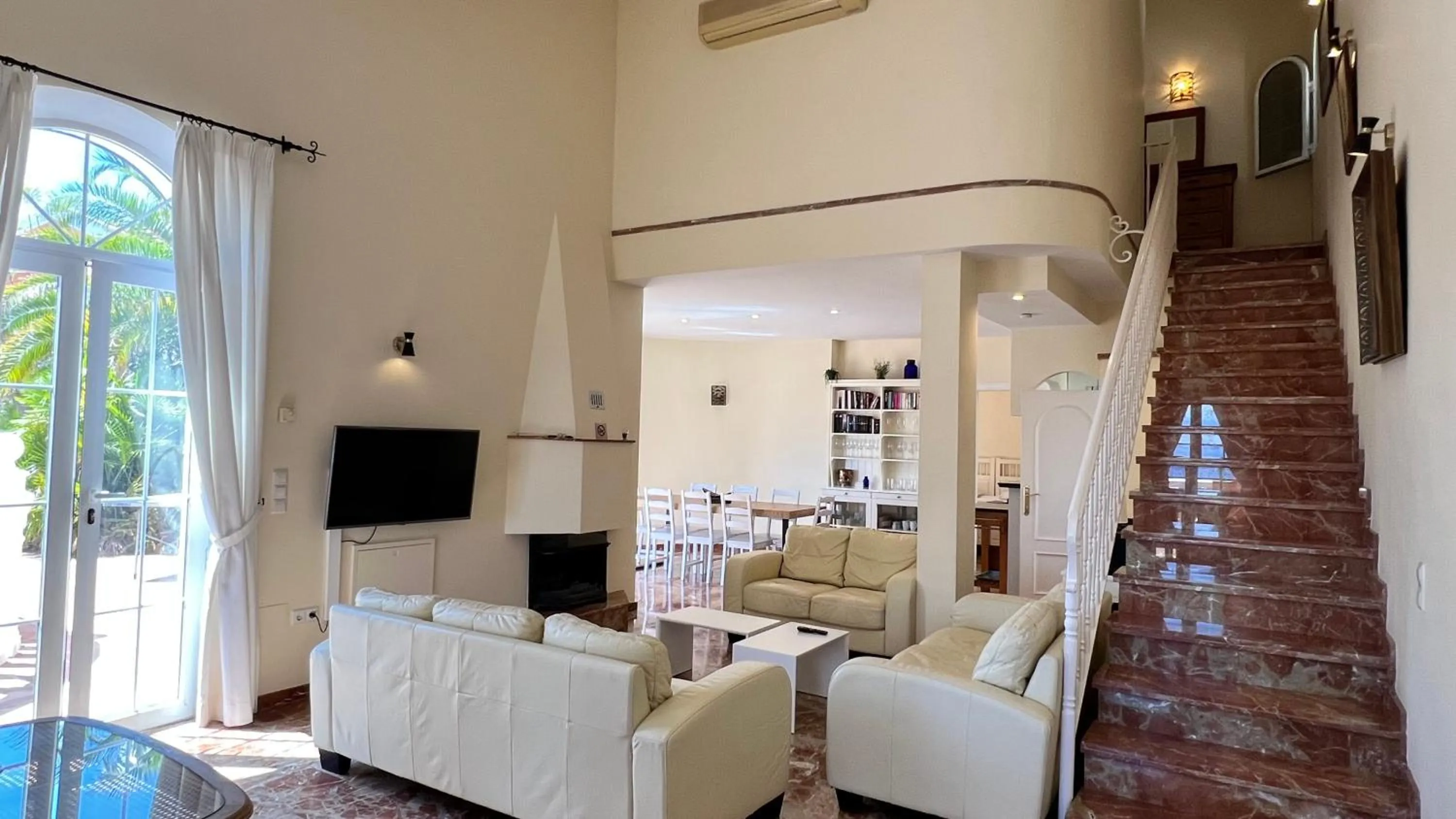 La Perla de Torrenueva