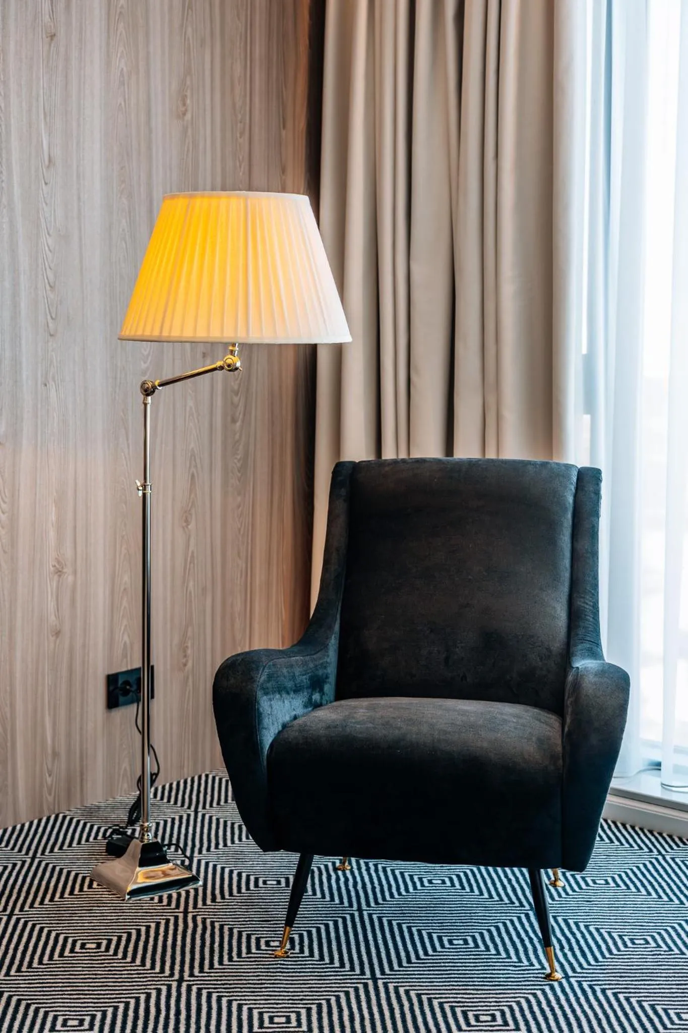Seating area in Sky Airport Hotel