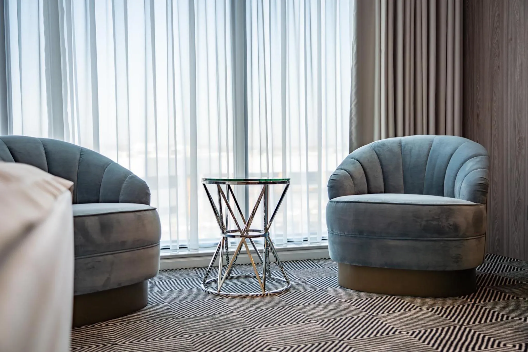 Seating area in Sky Airport Hotel