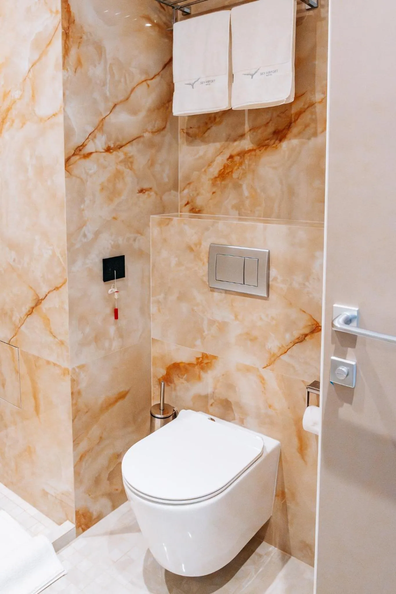 Toilet in Sky Airport Hotel