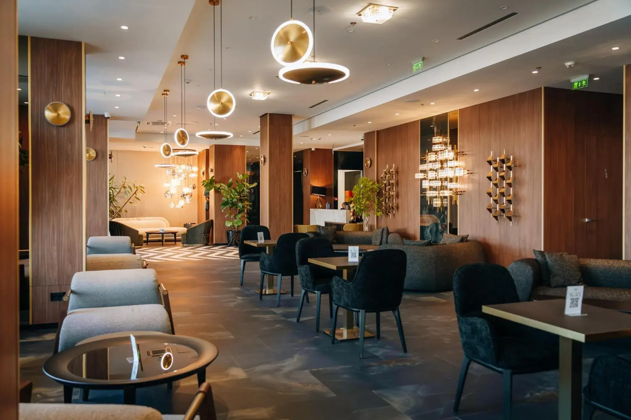 Sky Airport Hotel Sky Airport Hotel