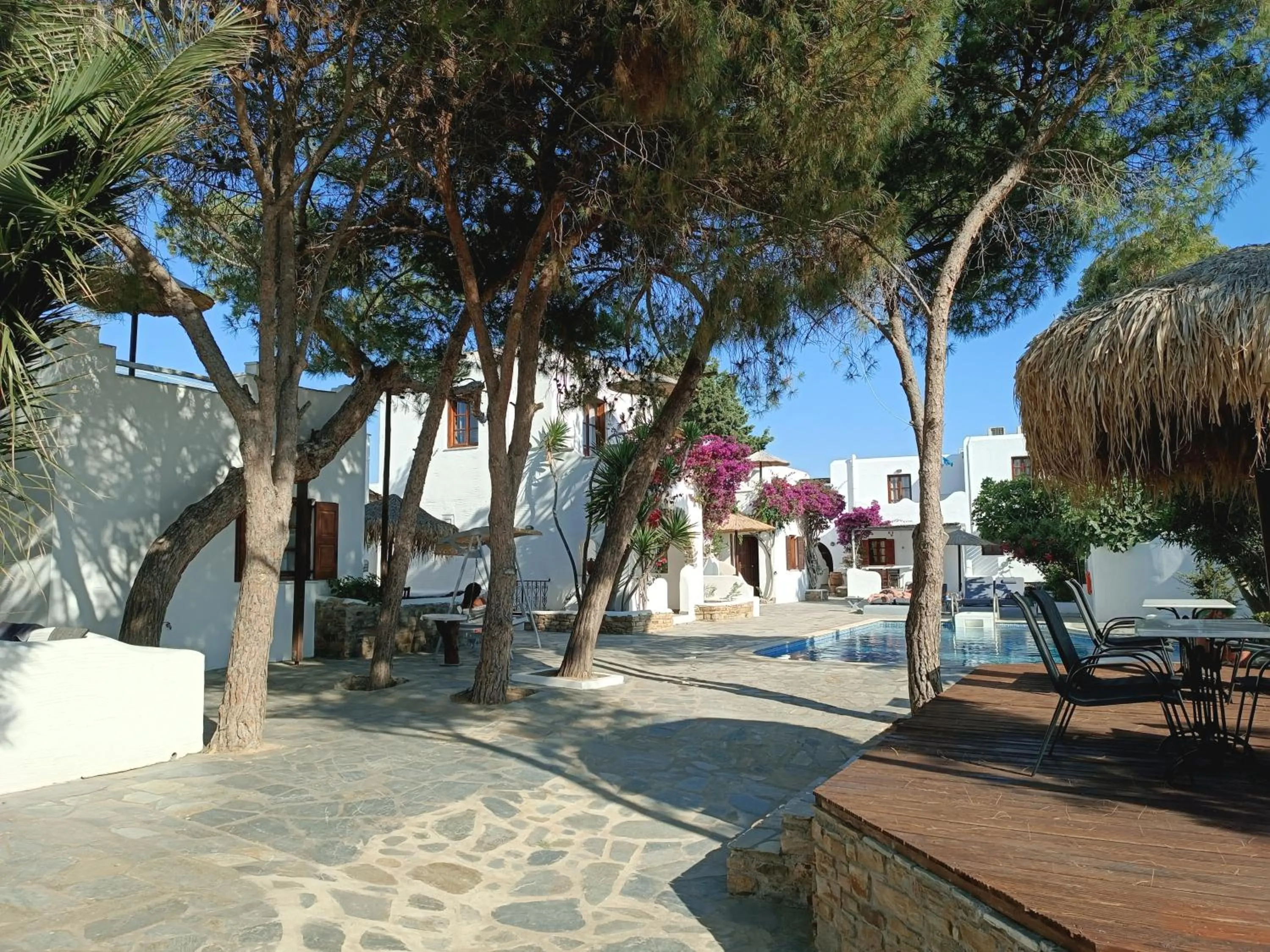 Property building in Naxos Summerland resort
