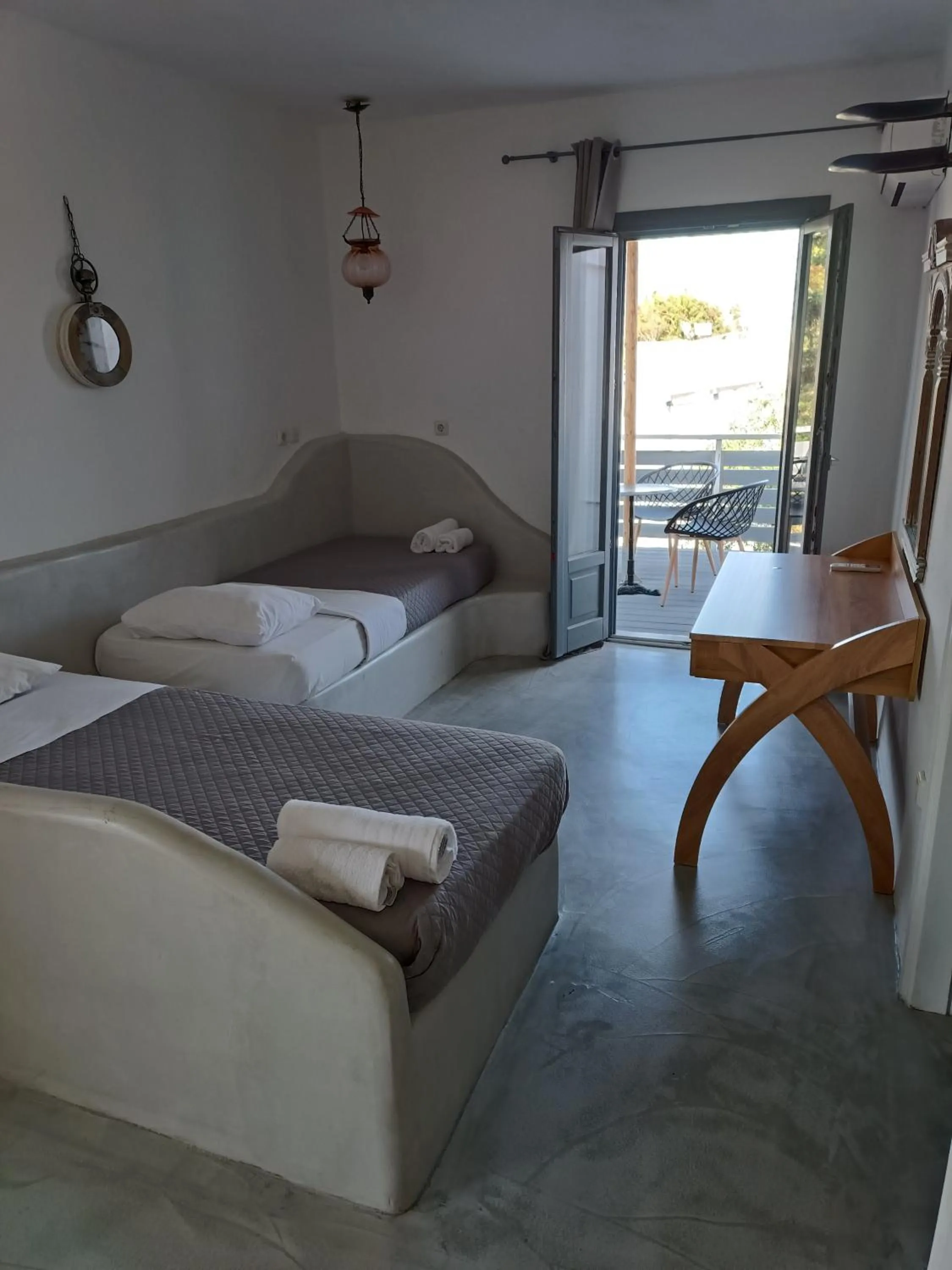 Living room, Bed in Naxos Summerland resort