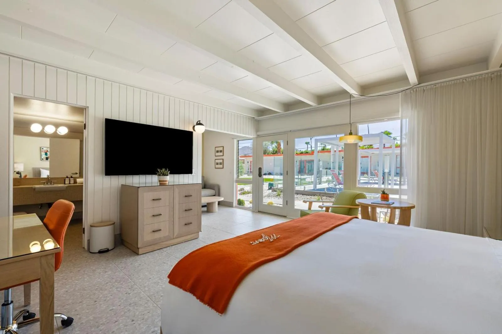 Bedroom, Bed in Mojave Resort - Adults Only