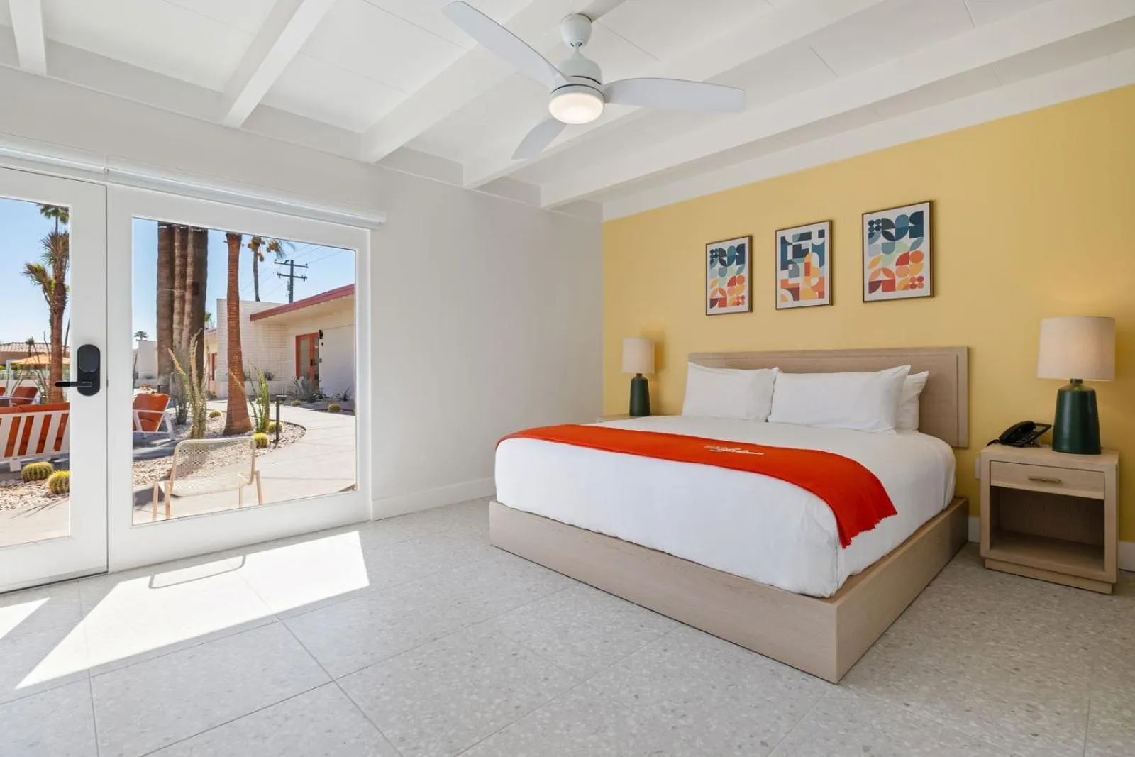 Bed in Mojave Resort - Adults Only