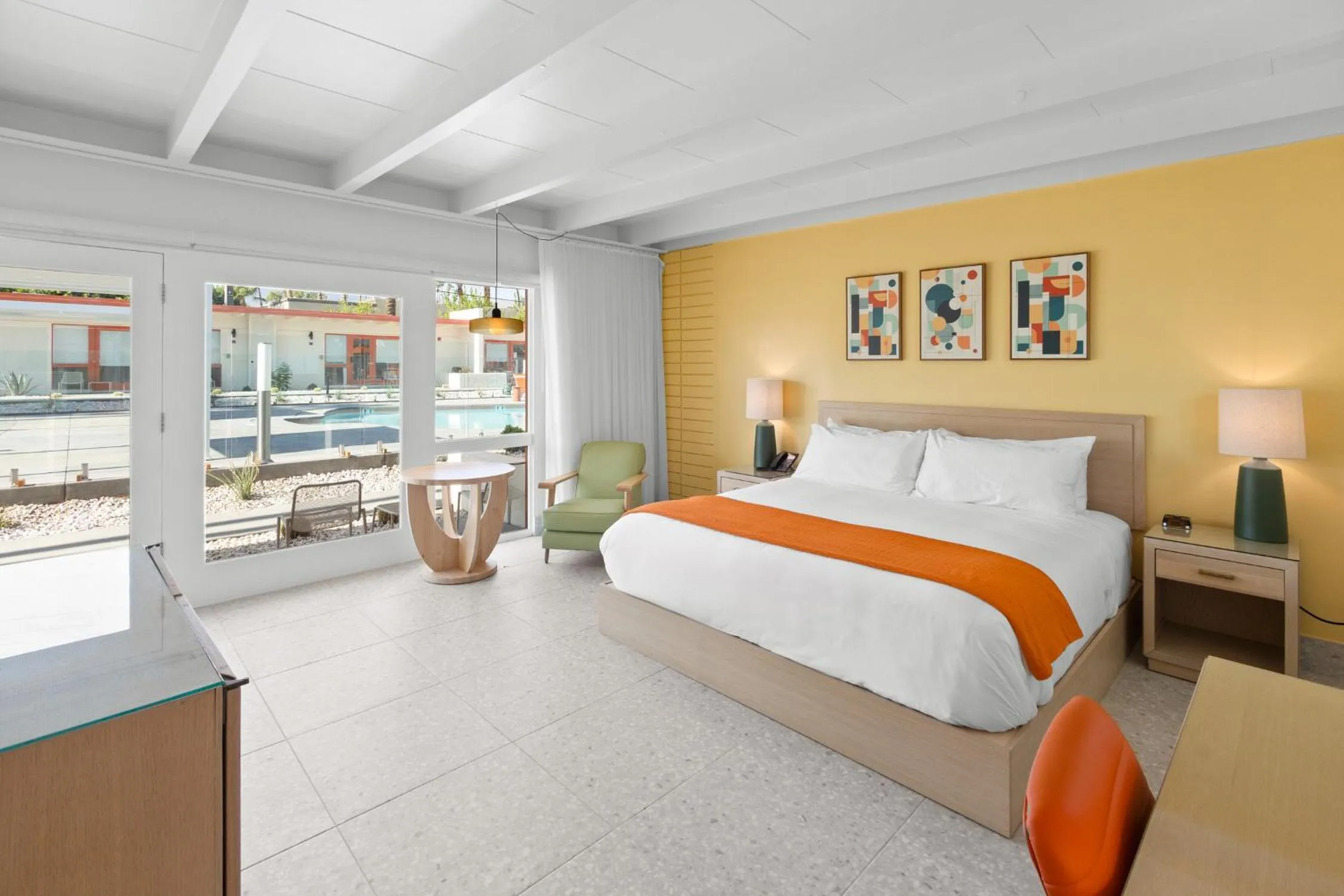 Bed in Mojave Resort - Adults Only