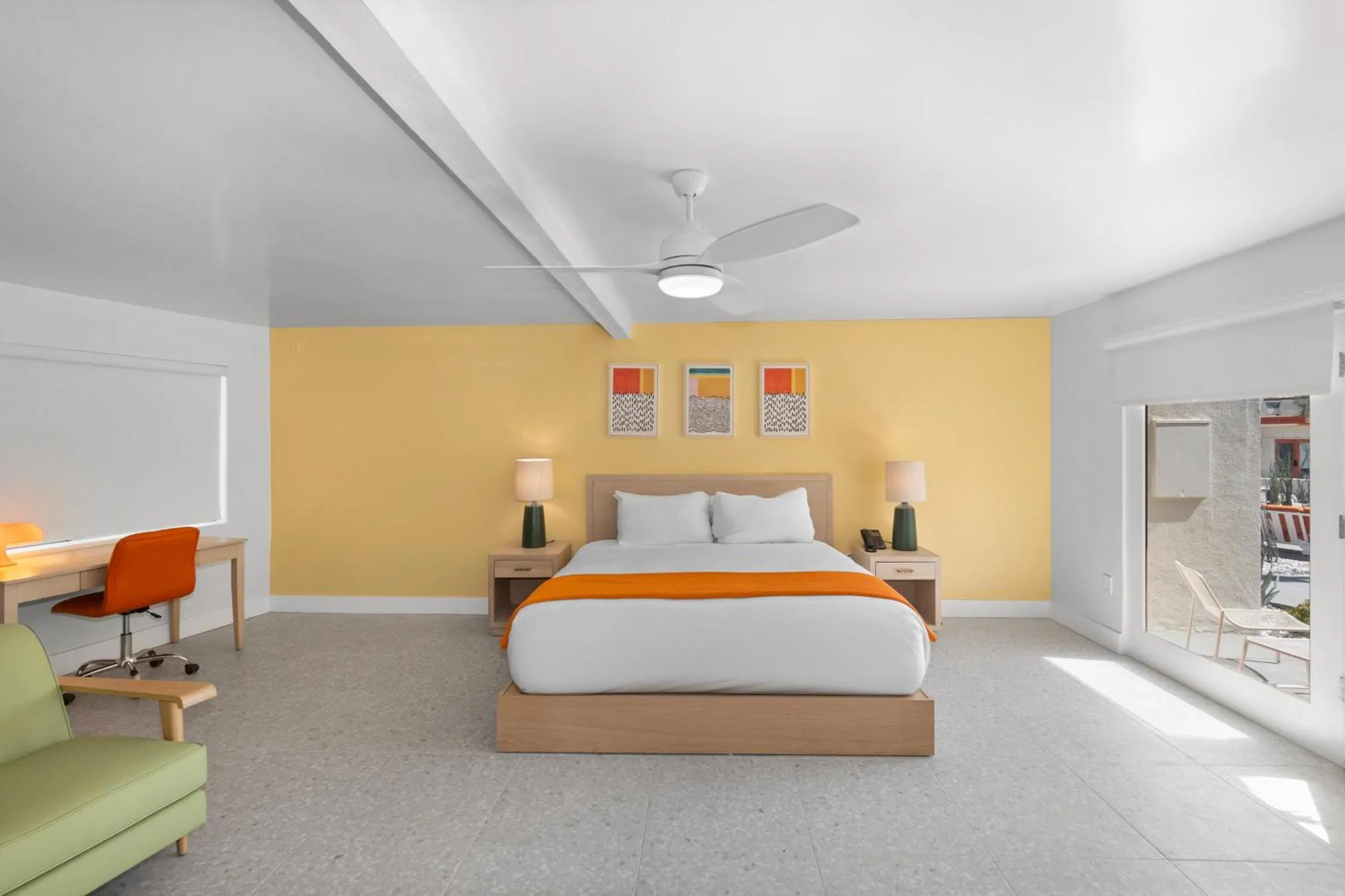 Bed in Mojave Resort - Adults Only