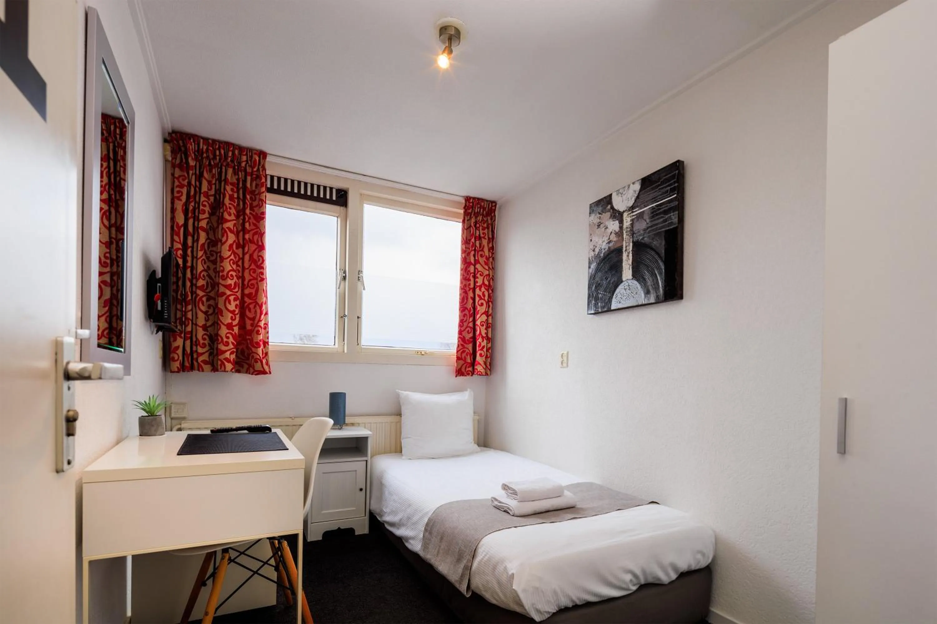 Photo of the whole room, Bed in Hotel Berg en Bos