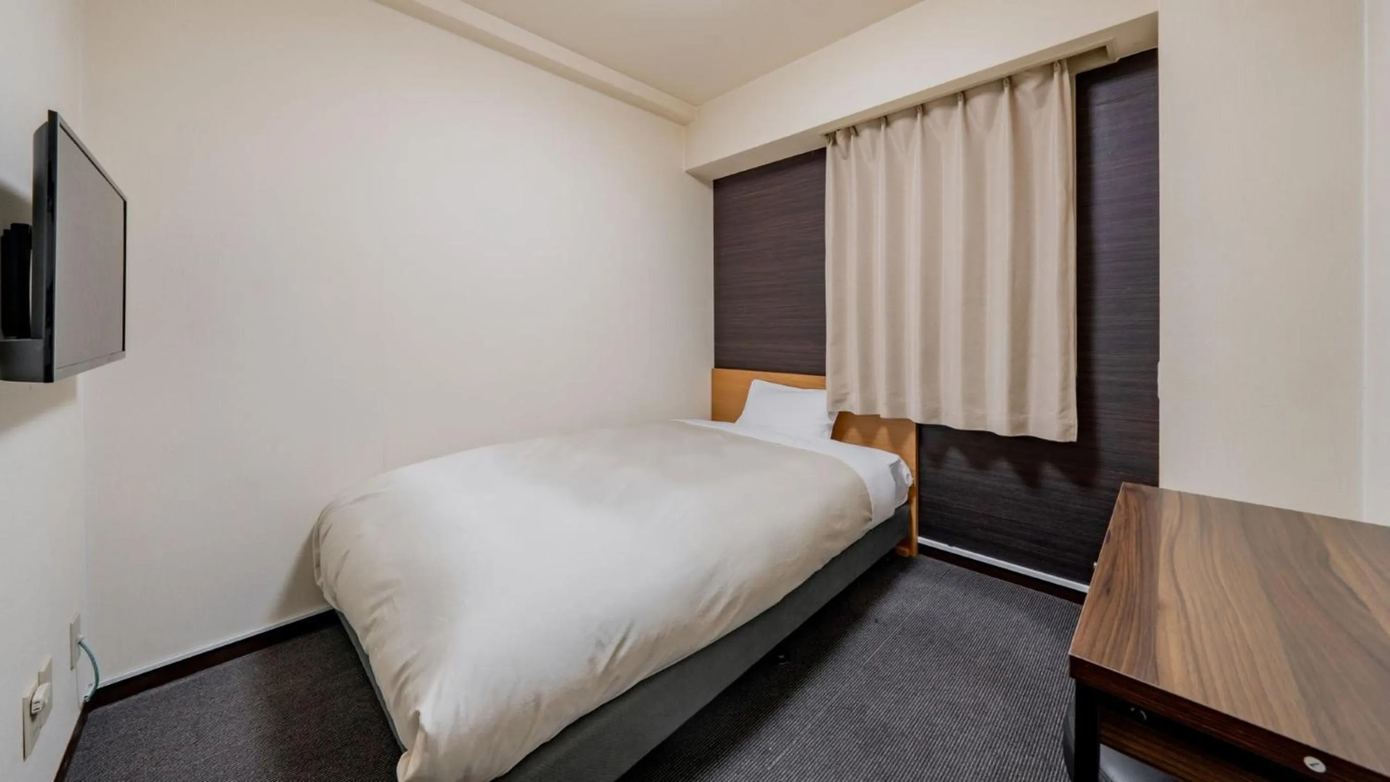 Photo of the whole room, Bed in Hotel Obihiro Hills