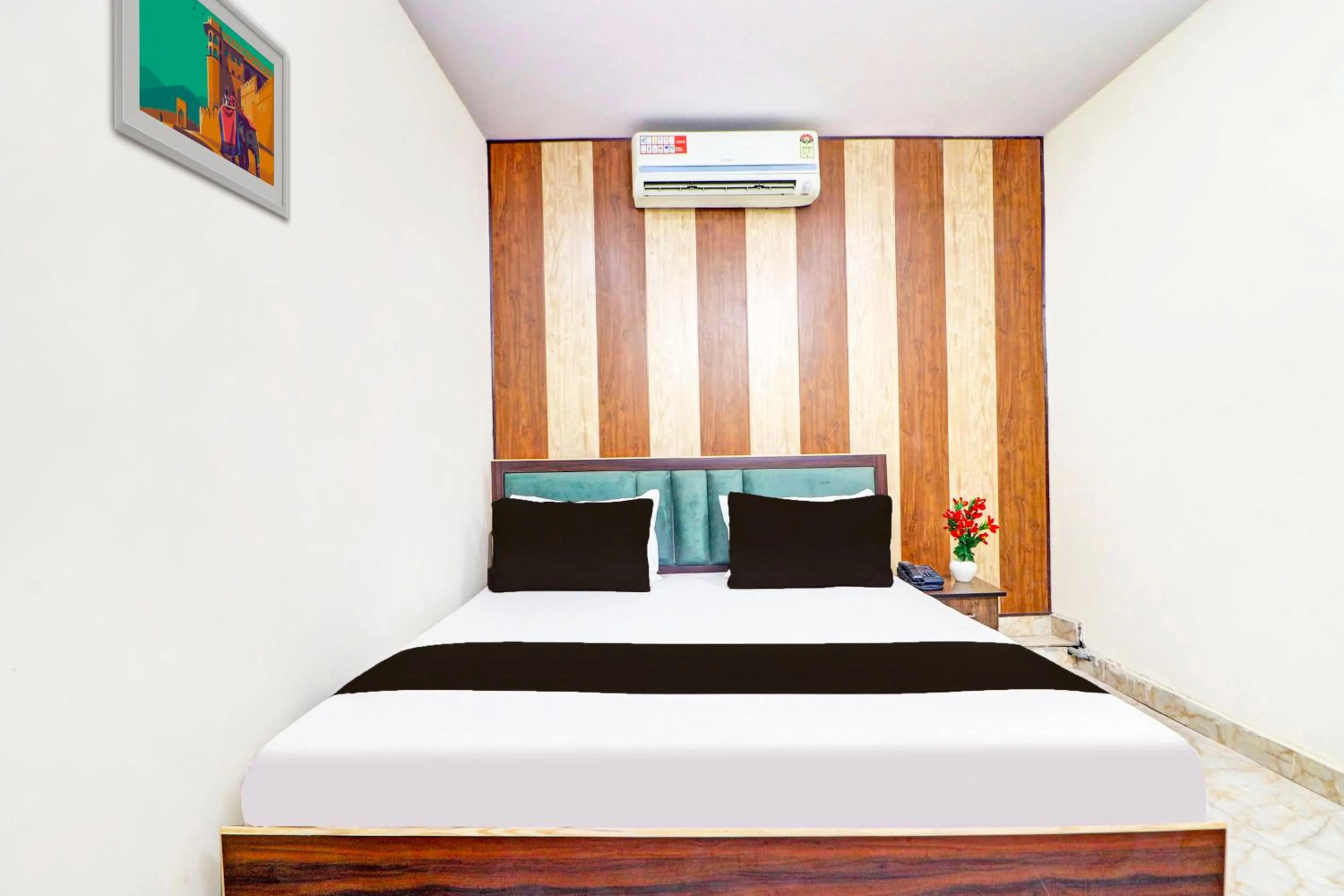Bedroom, Bed in Super Hotel O Star View Residency