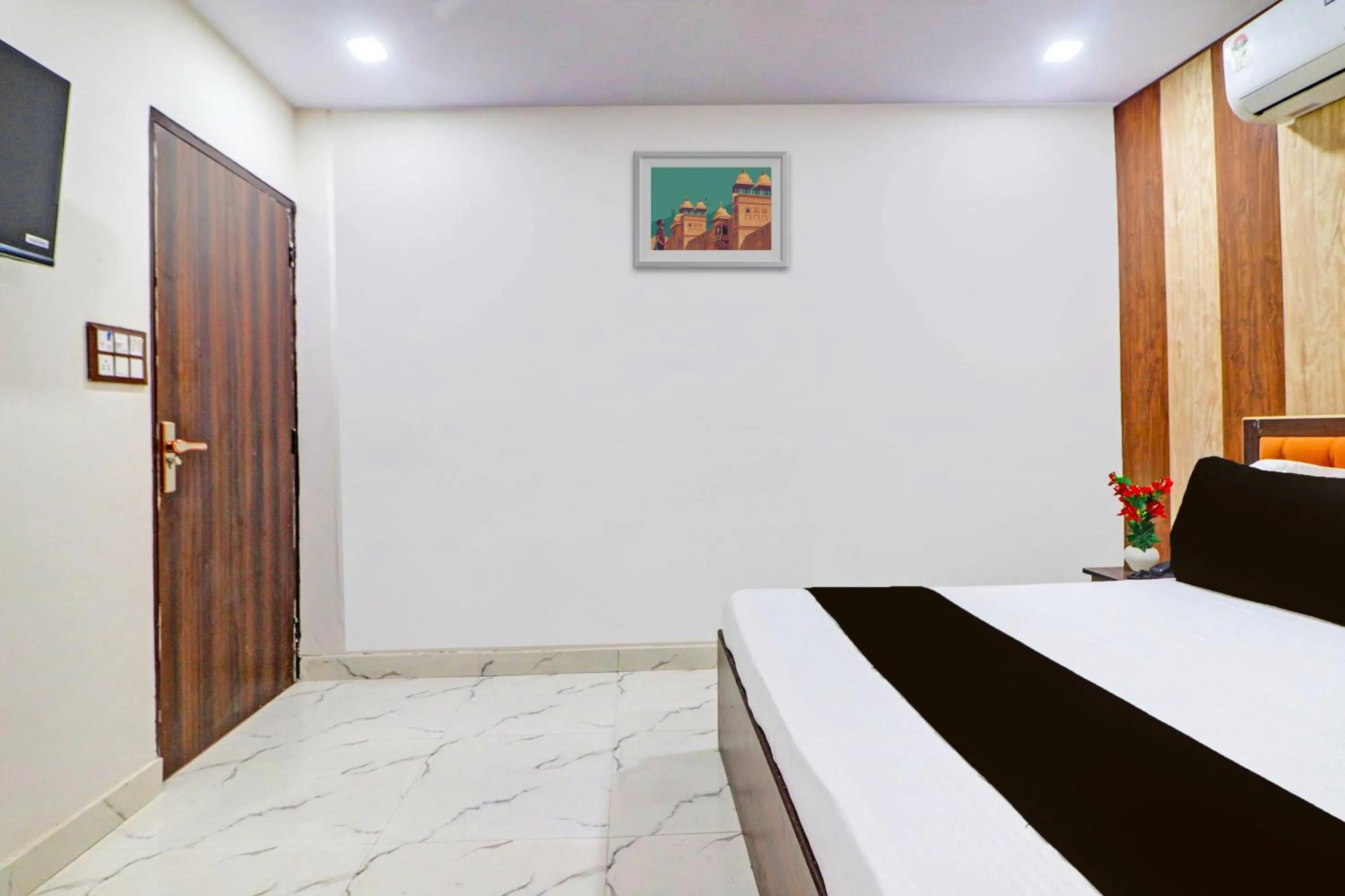 Bedroom, Bed in Super Hotel O Star View Residency