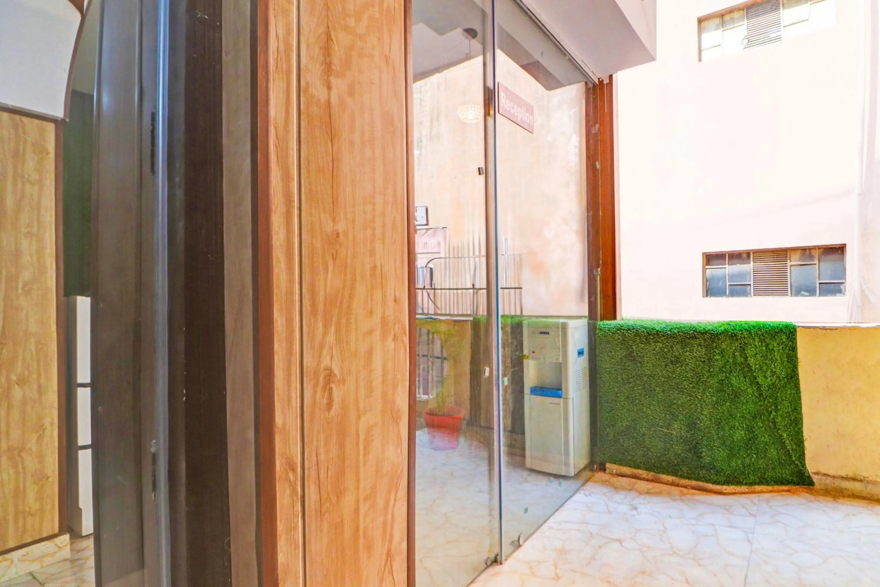 Facade/entrance in Super Hotel O Star View Residency