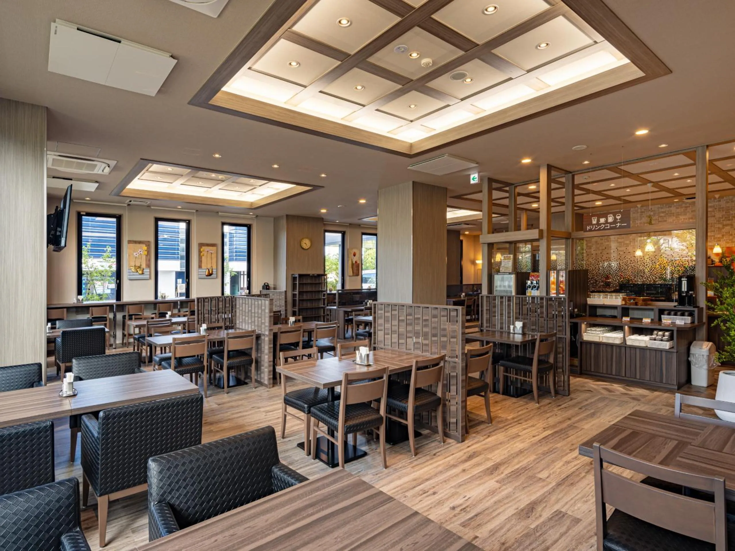 Restaurant/places to eat in Hotel Route Inn Tonami Inter