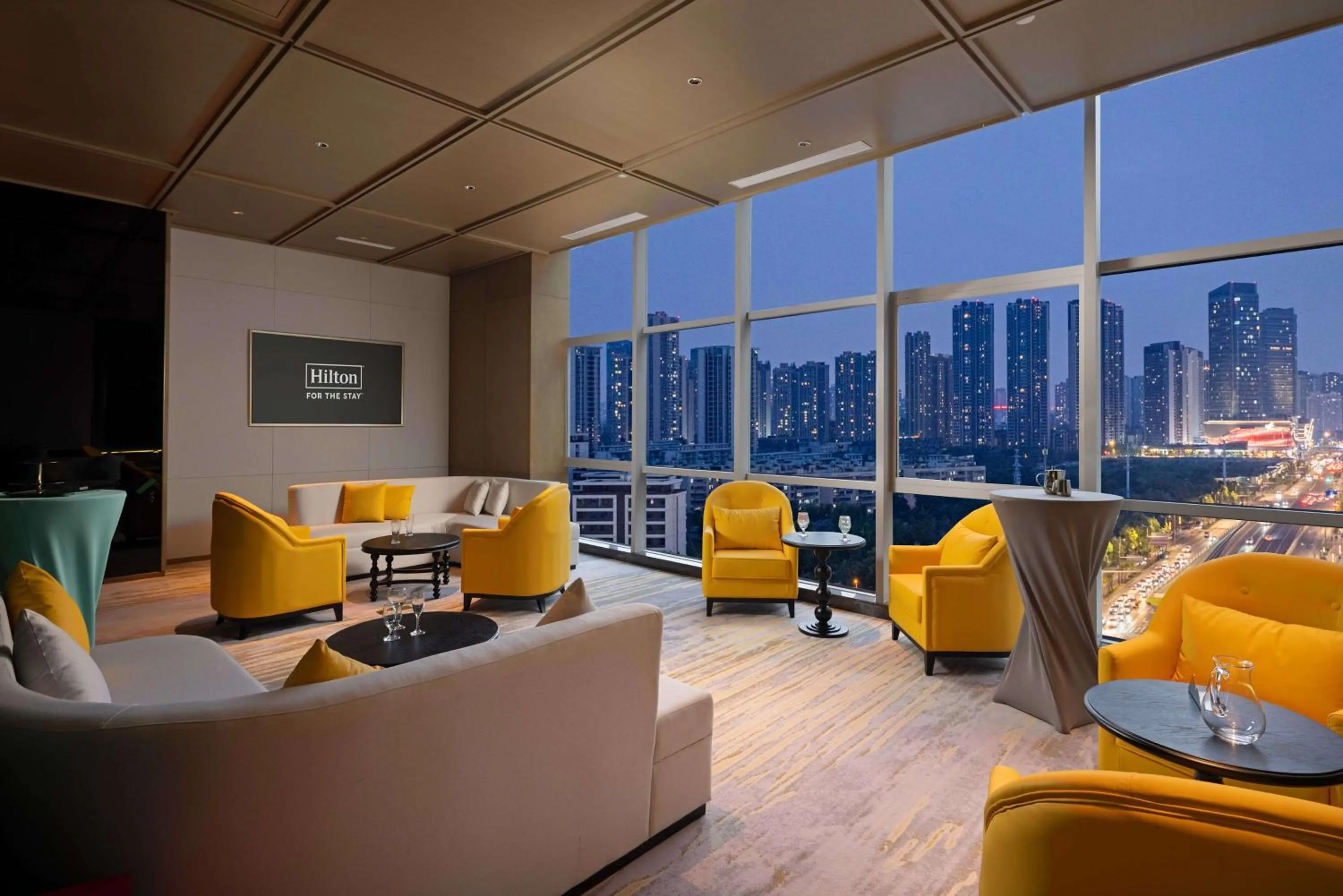 Dining area in Hilton Garden Inn Chengdu Chenghua