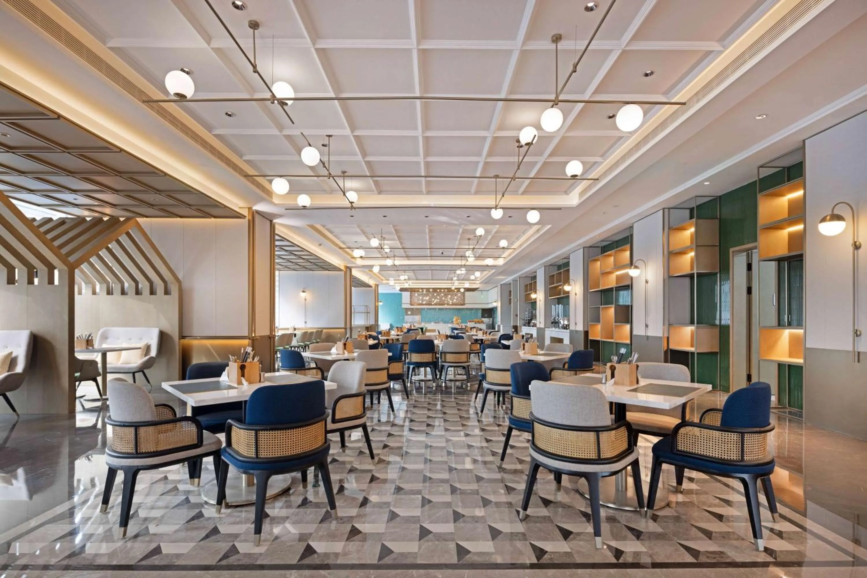 Lobby or reception in Hilton Garden Inn Chengdu Chenghua