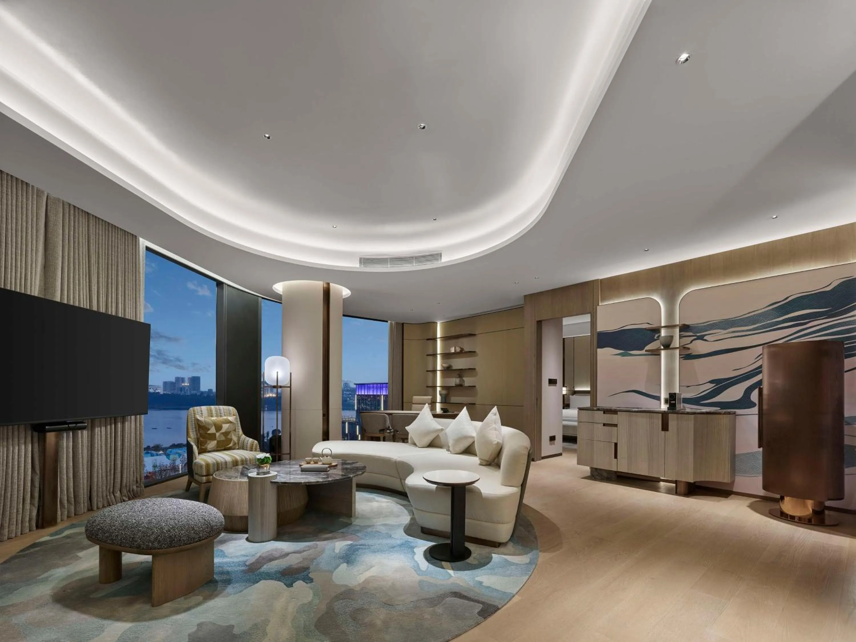 Living room, Bed in Doubletree By Hilton Chengdu Xinglong Lake