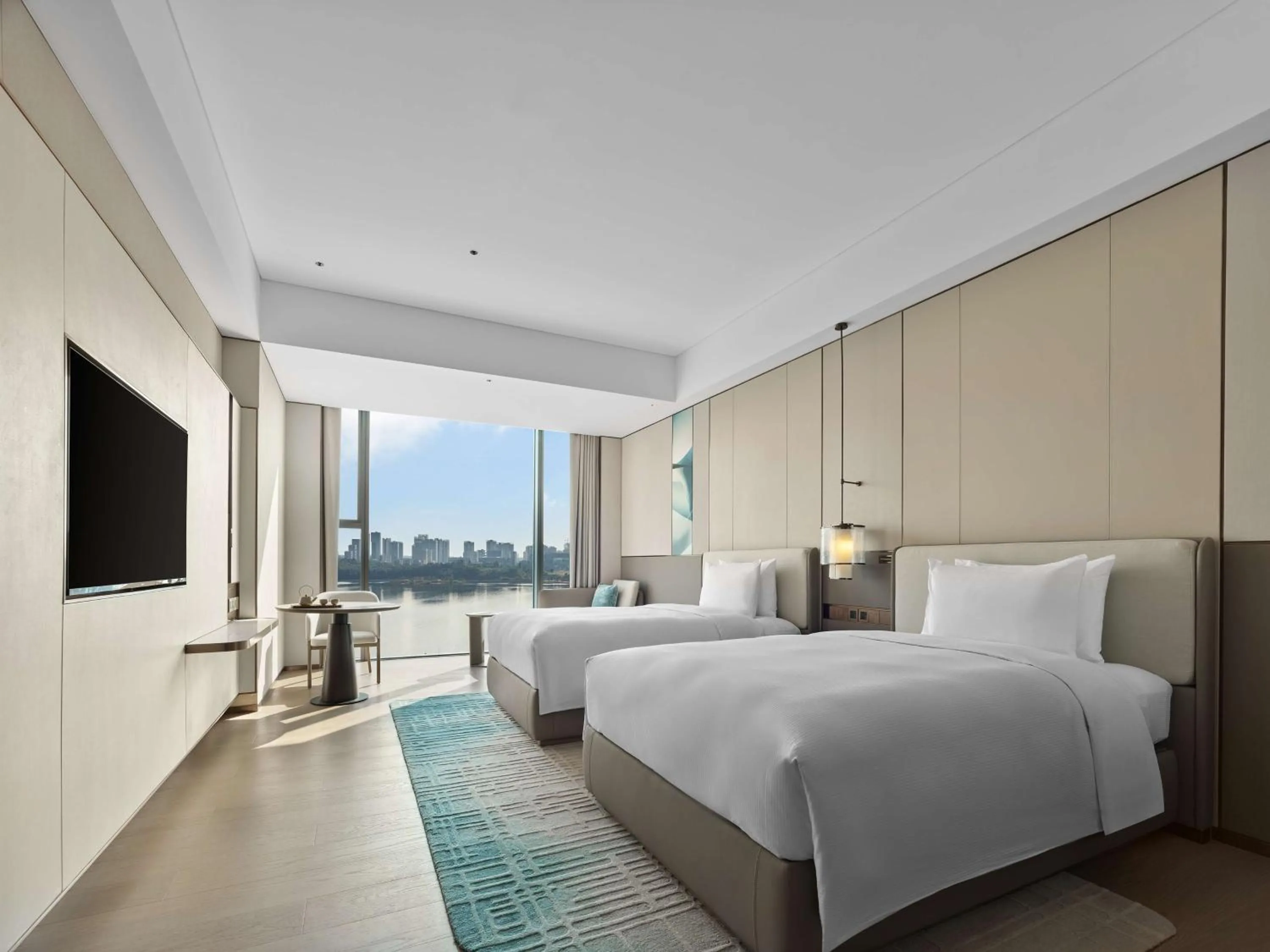 Bed in Doubletree By Hilton Chengdu Xinglong Lake