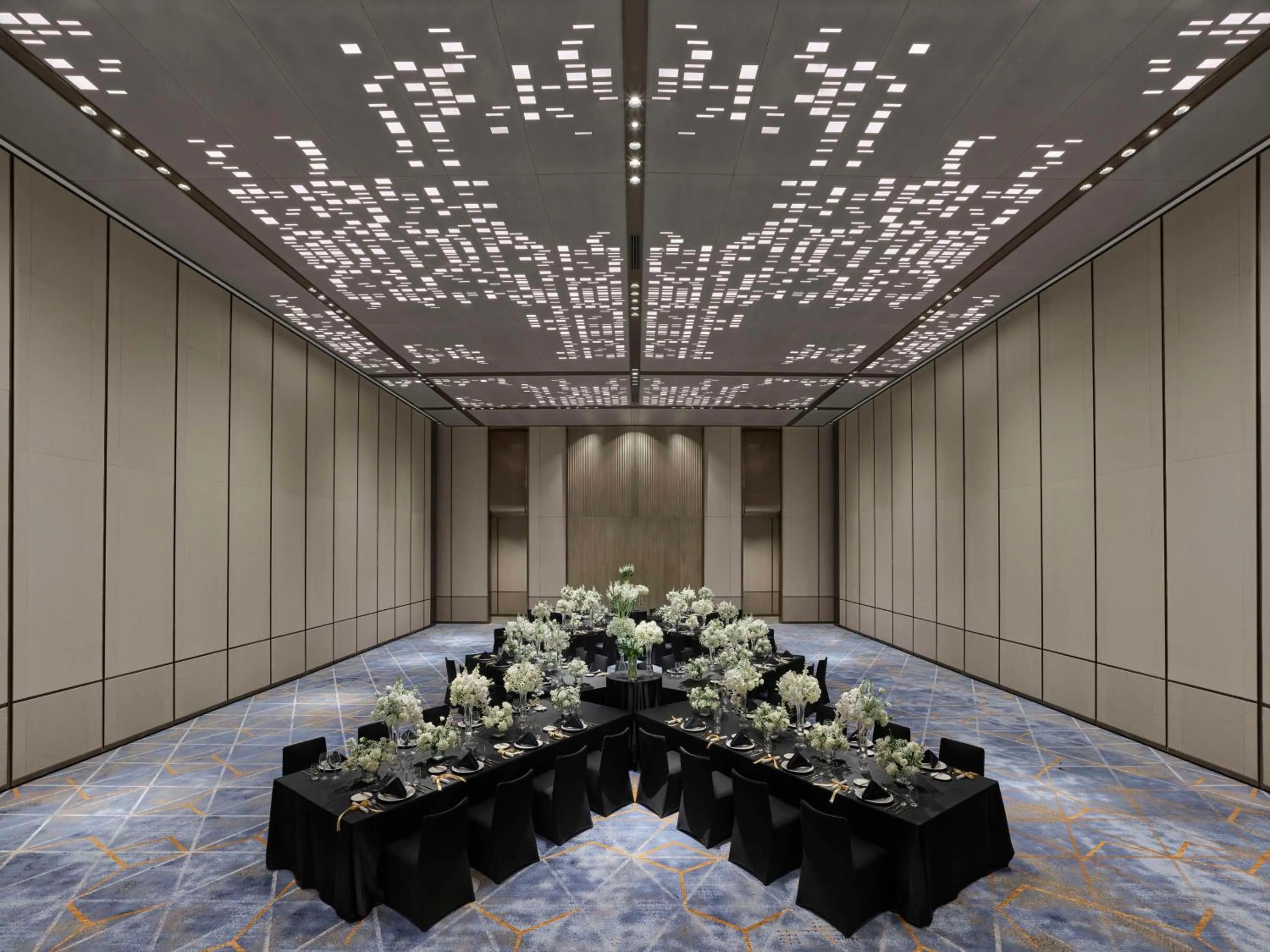 Meeting/conference room in Doubletree By Hilton Chengdu Xinglong Lake