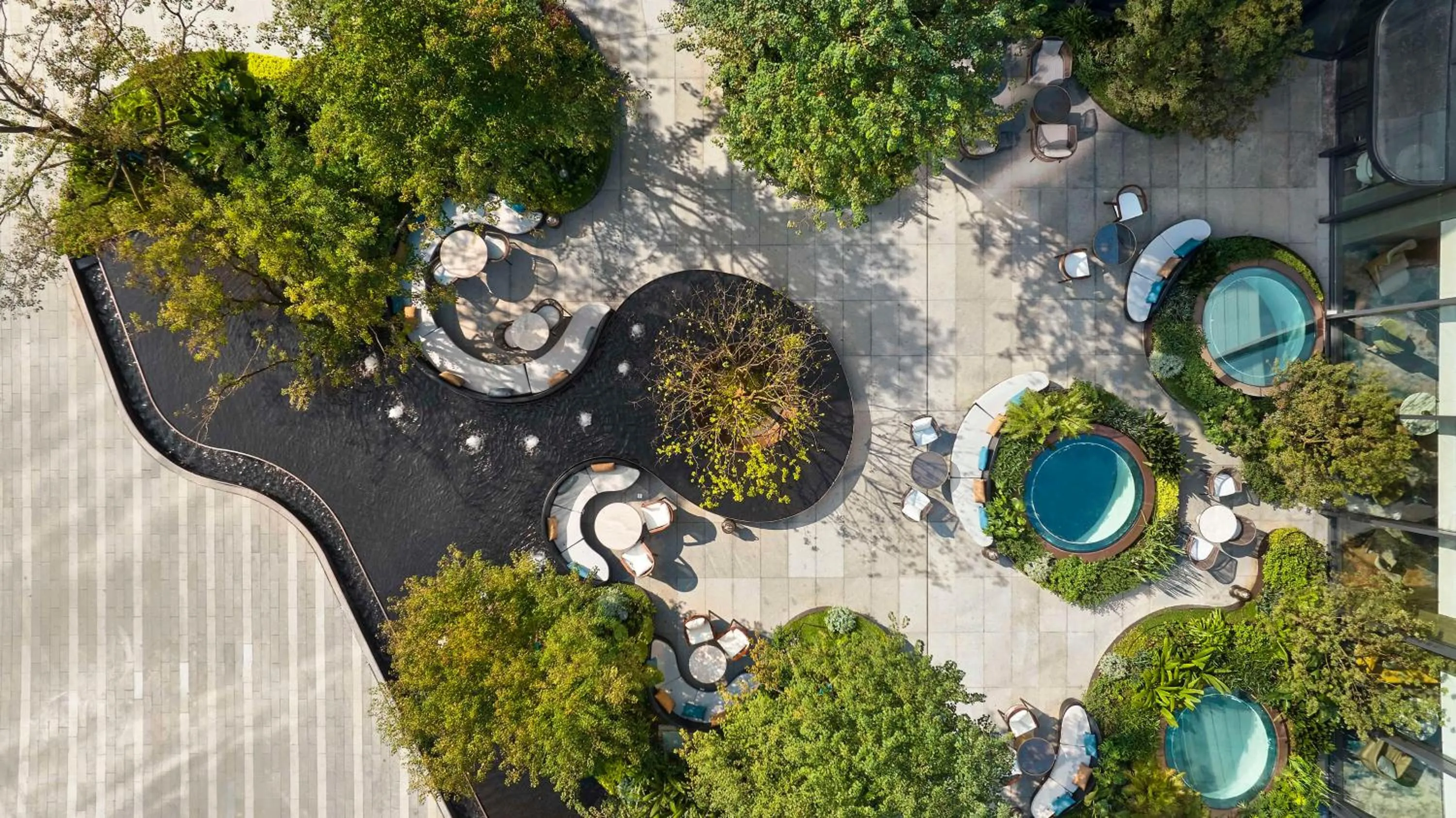 Restaurant/places to eat in Doubletree By Hilton Chengdu Xinglong Lake