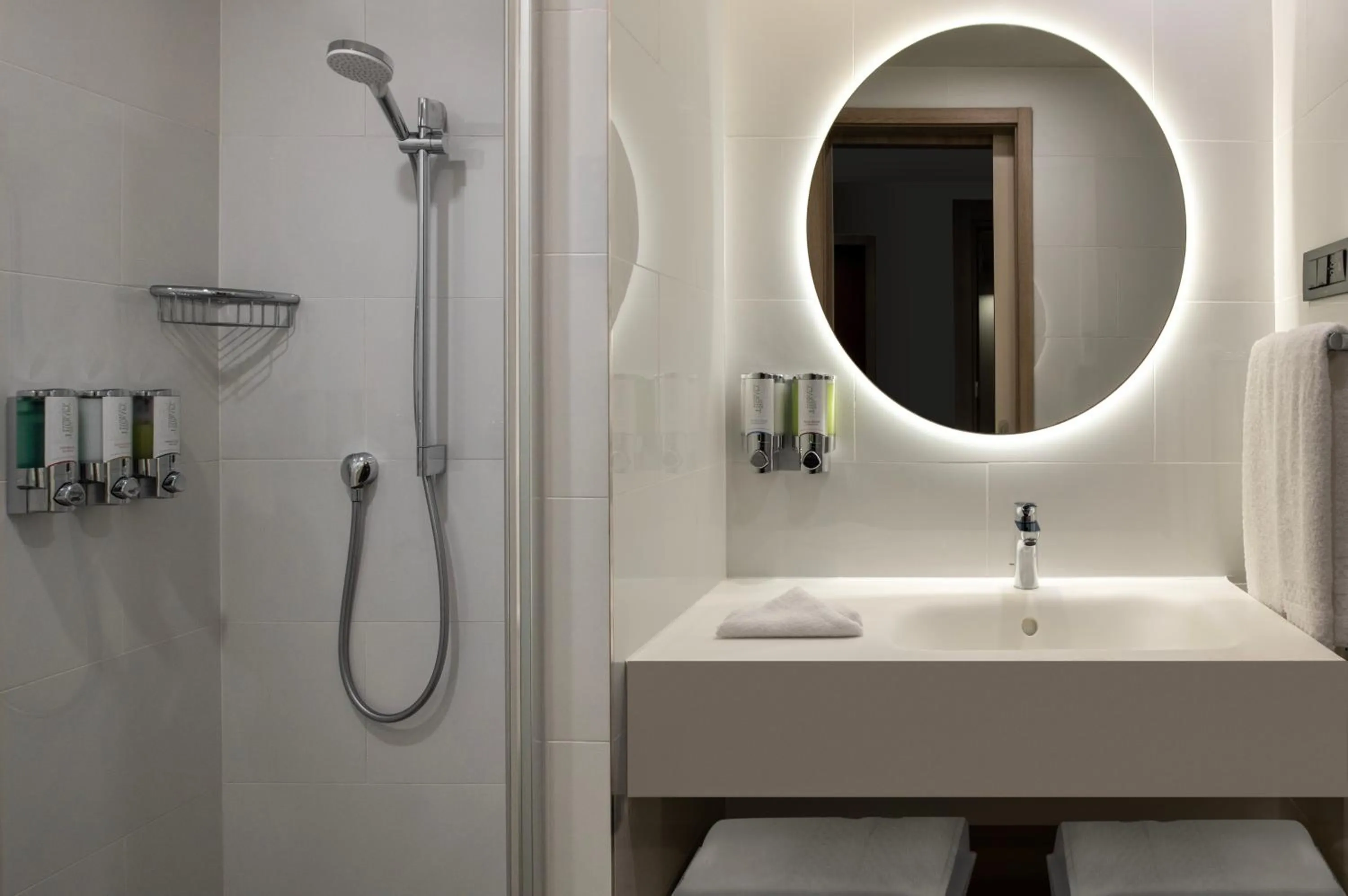 Shower in Hampton By Hilton Istanbul Merter