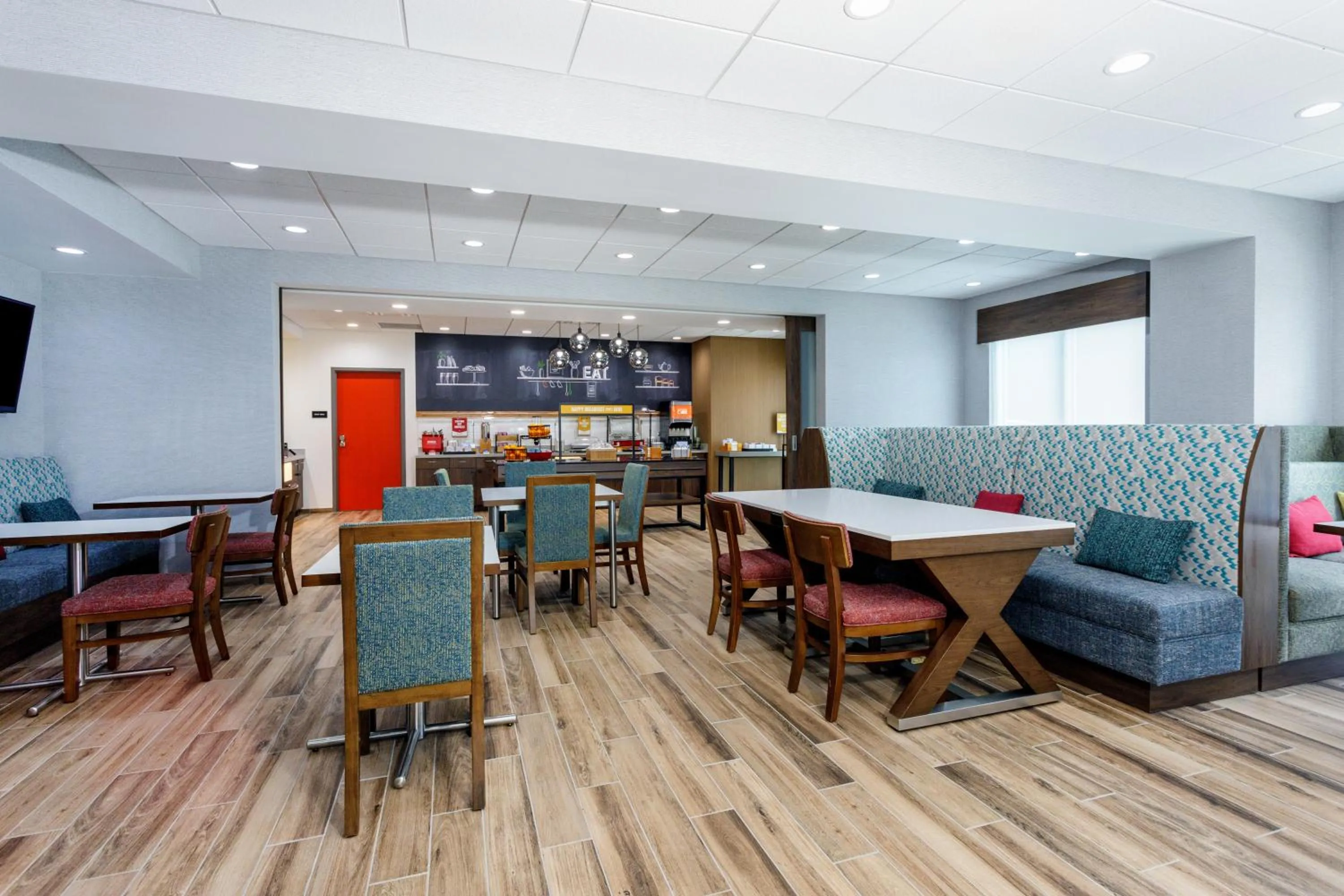 Seating area in Hampton Inn By Hilton Ocoee Orlando