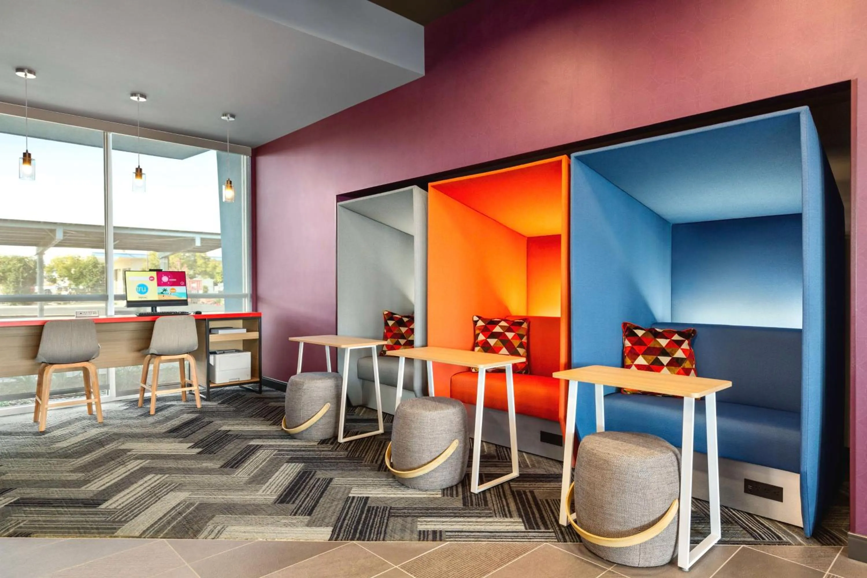 Business facilities in Tru By Hilton Lodi